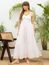White Sweatheart Neck Strappy Maxi Dress-SASSAFRAS