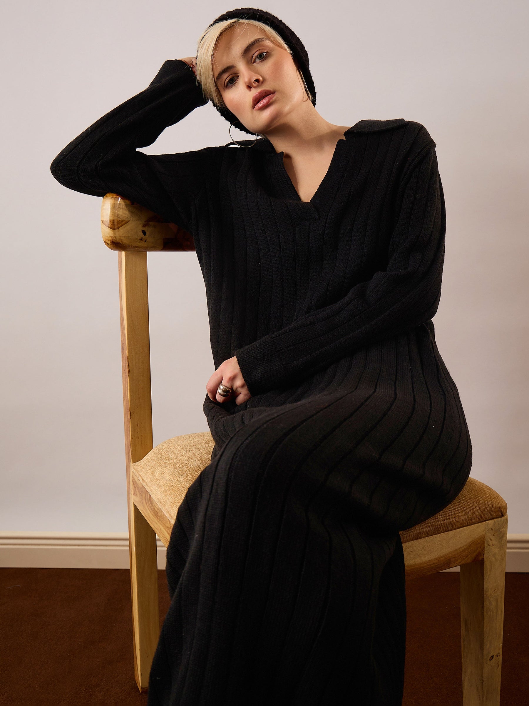 Black Acrylic Wool Collar Midi Dress-SASSAFRAS