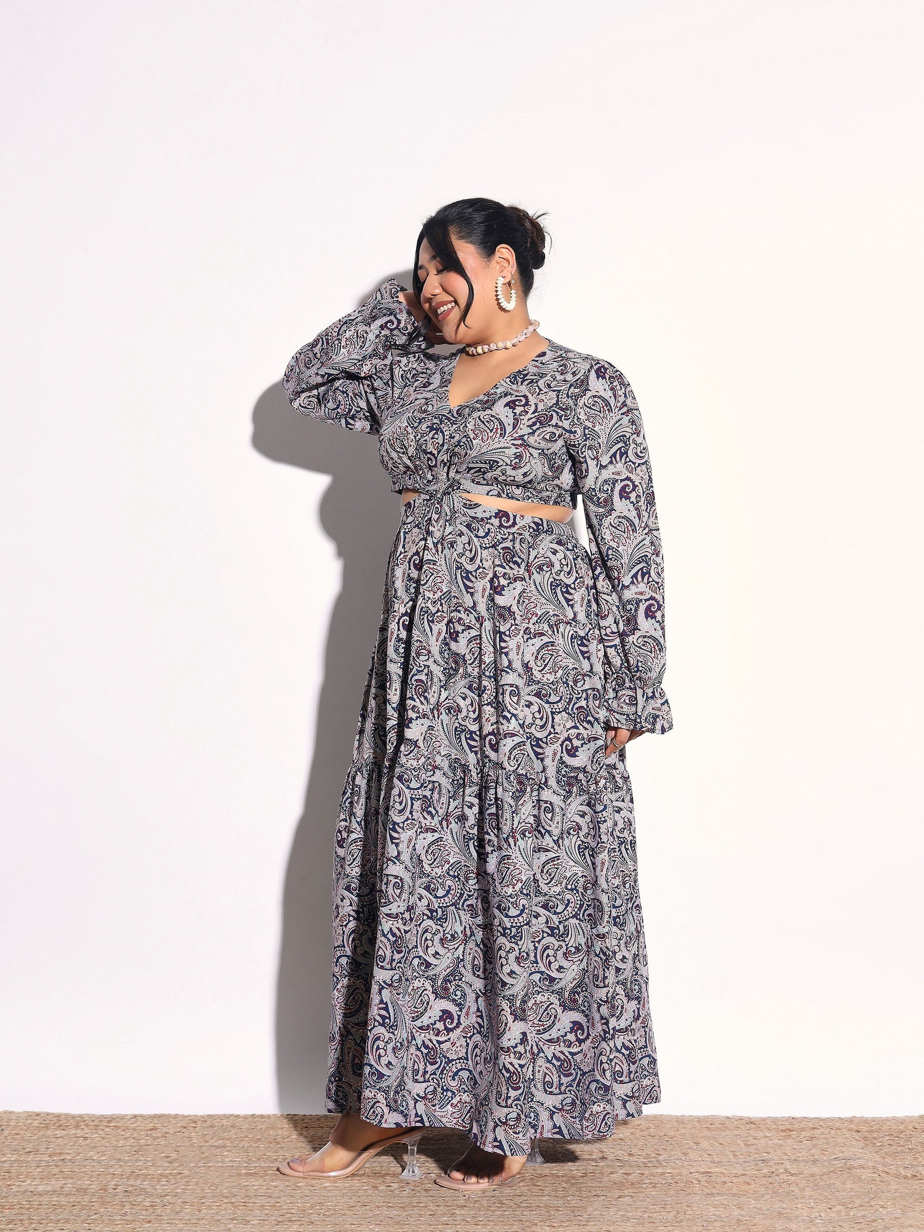 Blue Paisley Waist Cut-Out Maxi Dress-SASSAFRAS Curve