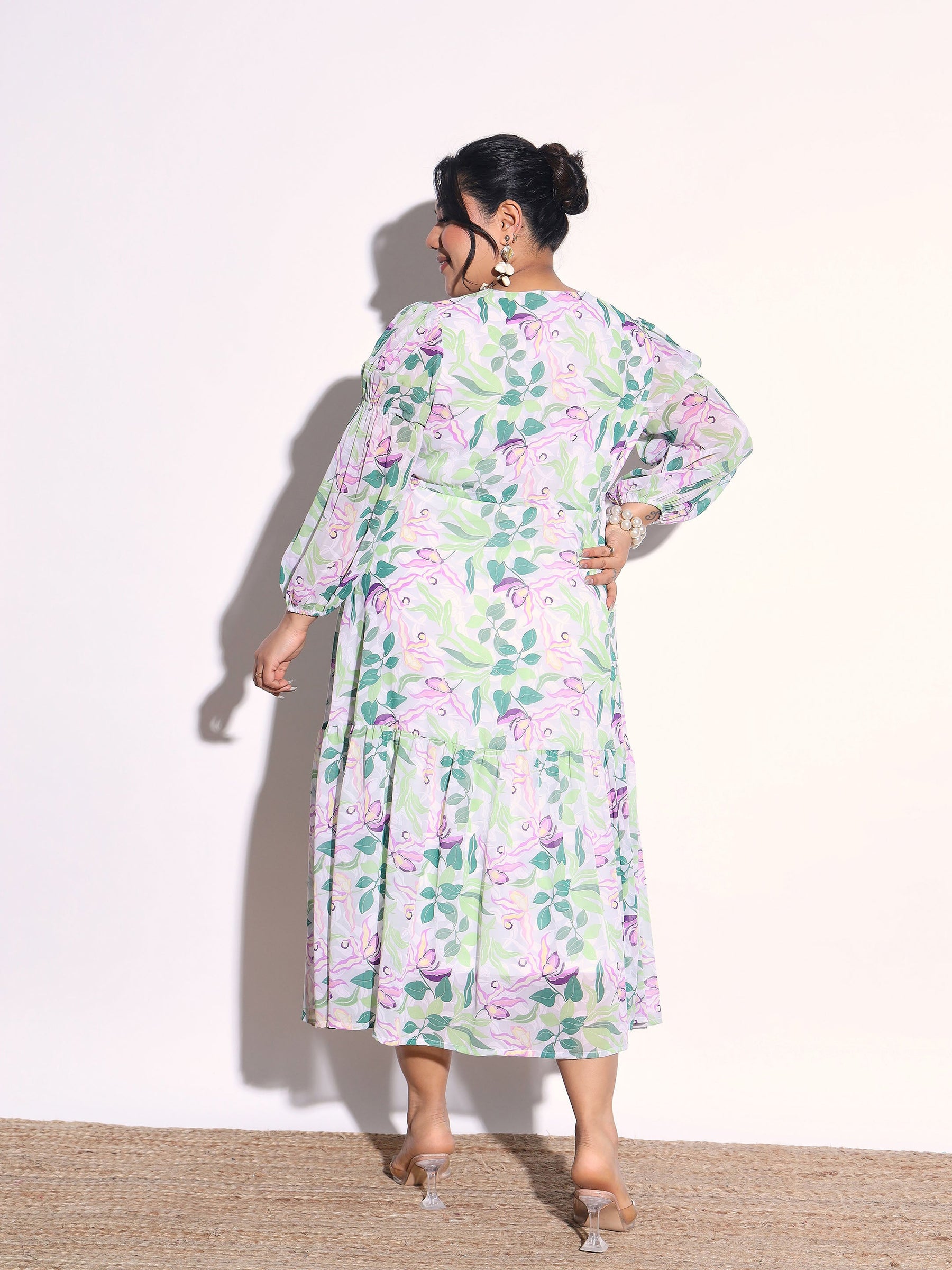 Green & White Floral Tiered Drawstring Midi Dress-SASSAFRAS Curve