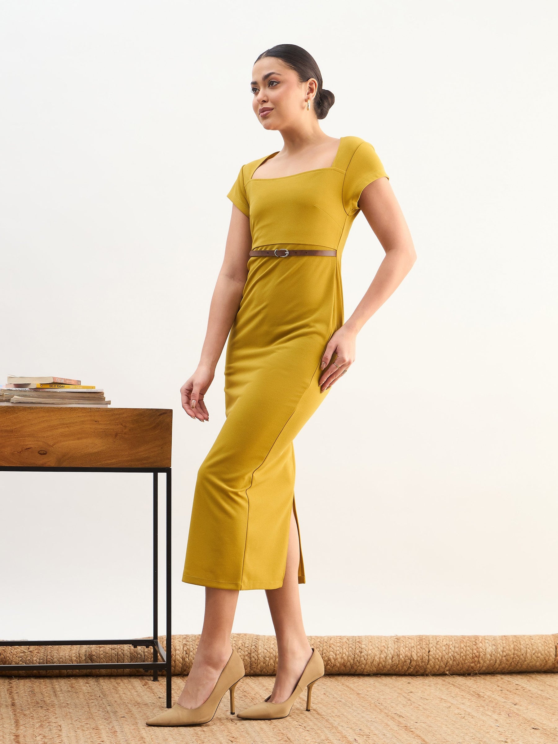 Lemon Rhombus Neck Belted Bodycon Midi Dress-SASSAFRAS worklyf