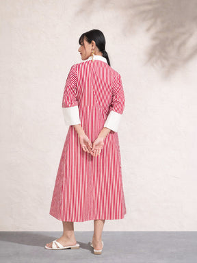 Women Red & White Stripe Contrast Collar Midi Dress