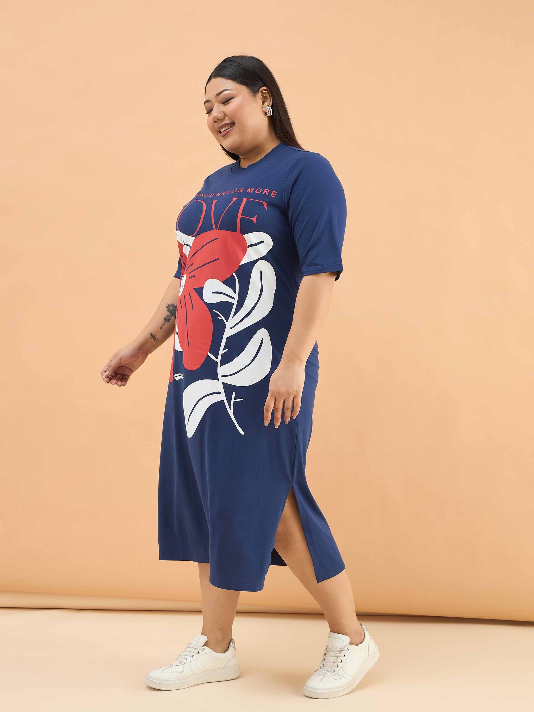 Navy LOVE T Shirt Dress-SASSAFRAS Curve