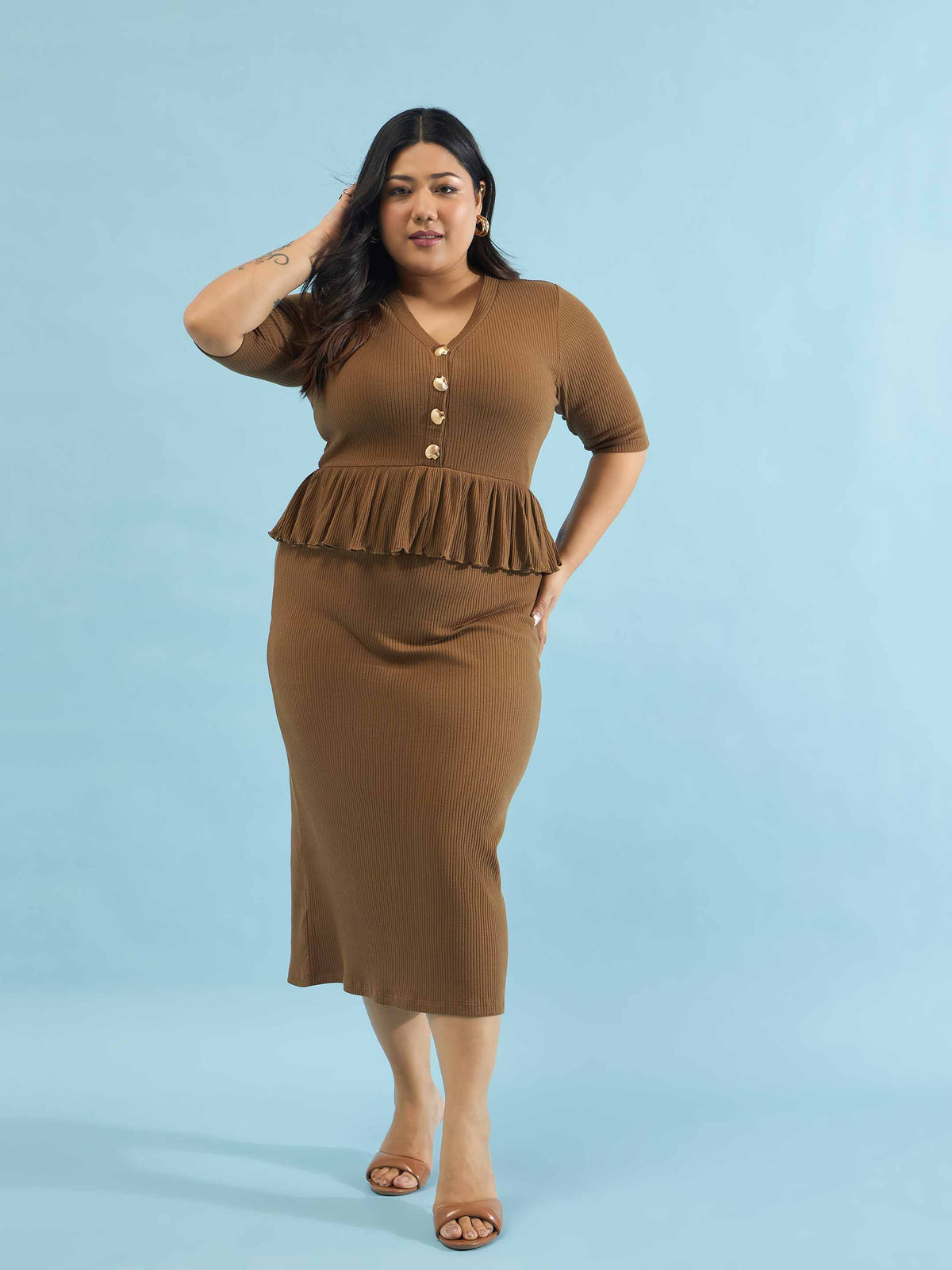 Brown Rib Front Peplum Bodycon Midi Dress-SASSAFRAS Curve