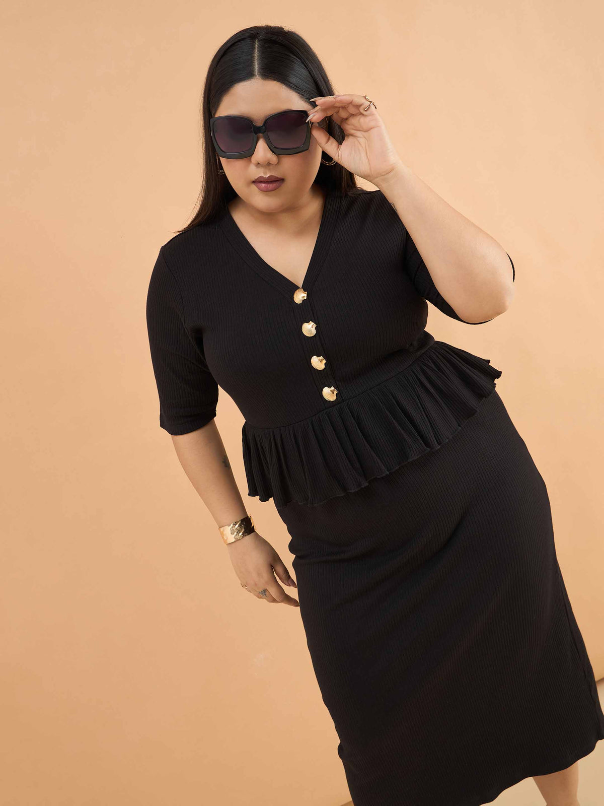 Black Rib Front Peplum Bodycon Midi Dress-SASSAFRAS Curve