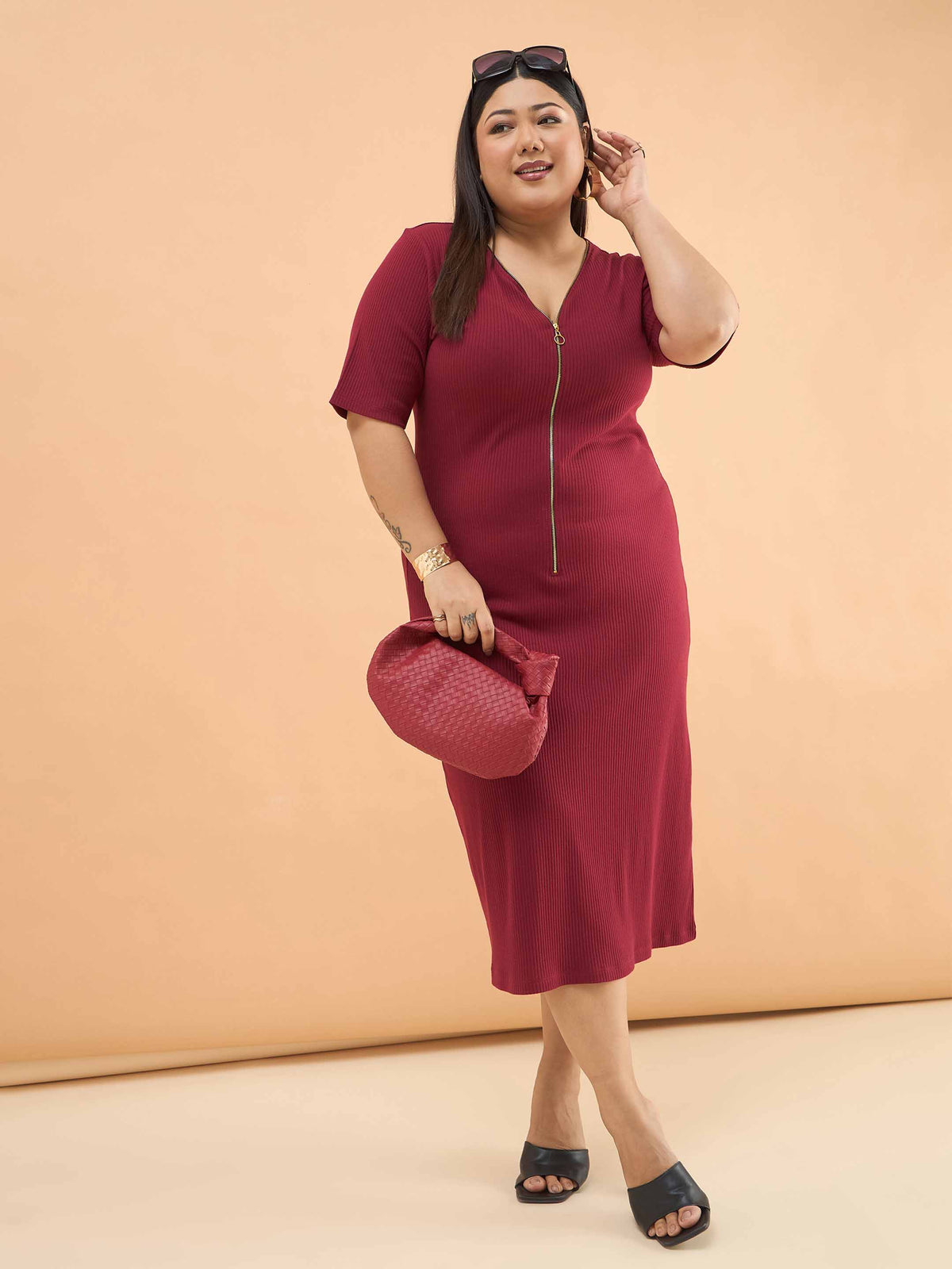 Maroon Rib Front Zipper Midi Dress-SASSAFRAS Curve