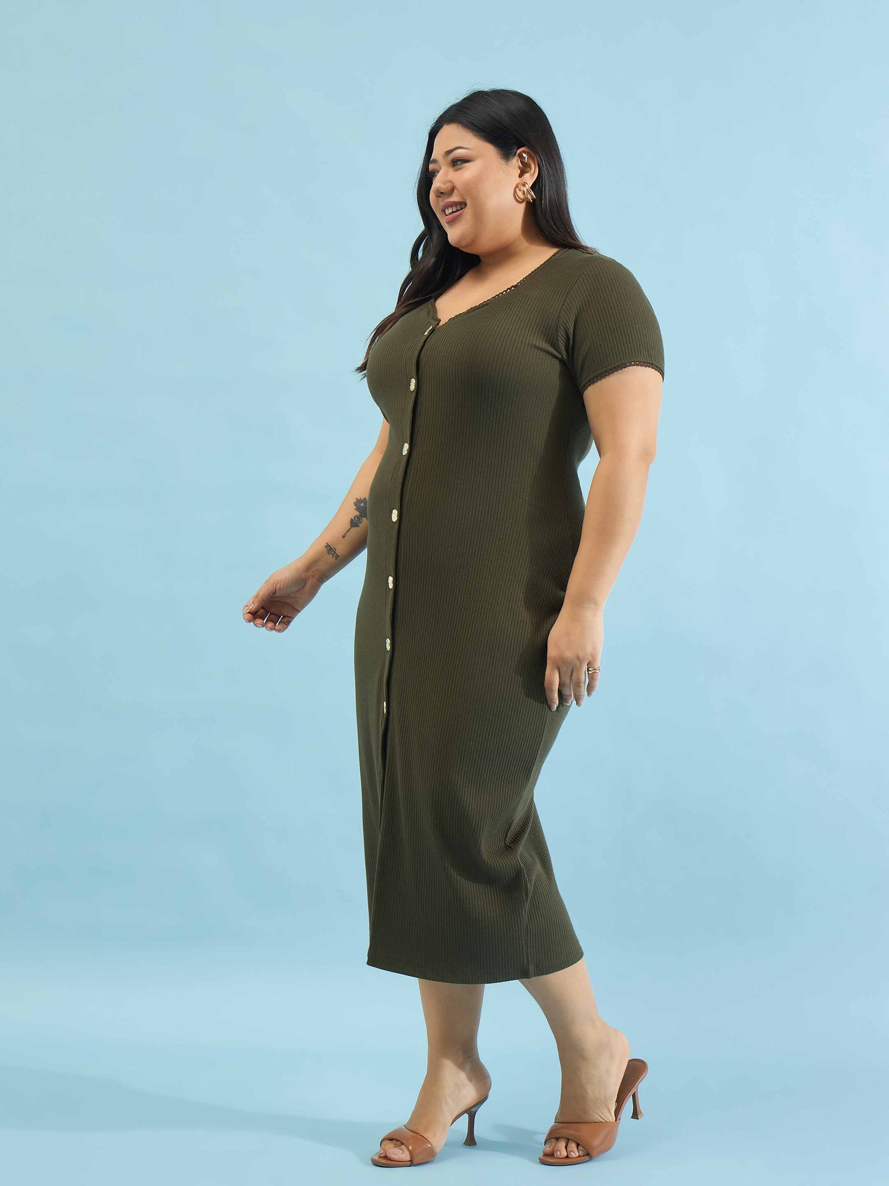 Olive Rib Button Down Midi Dress-SASSAFRAS Curve