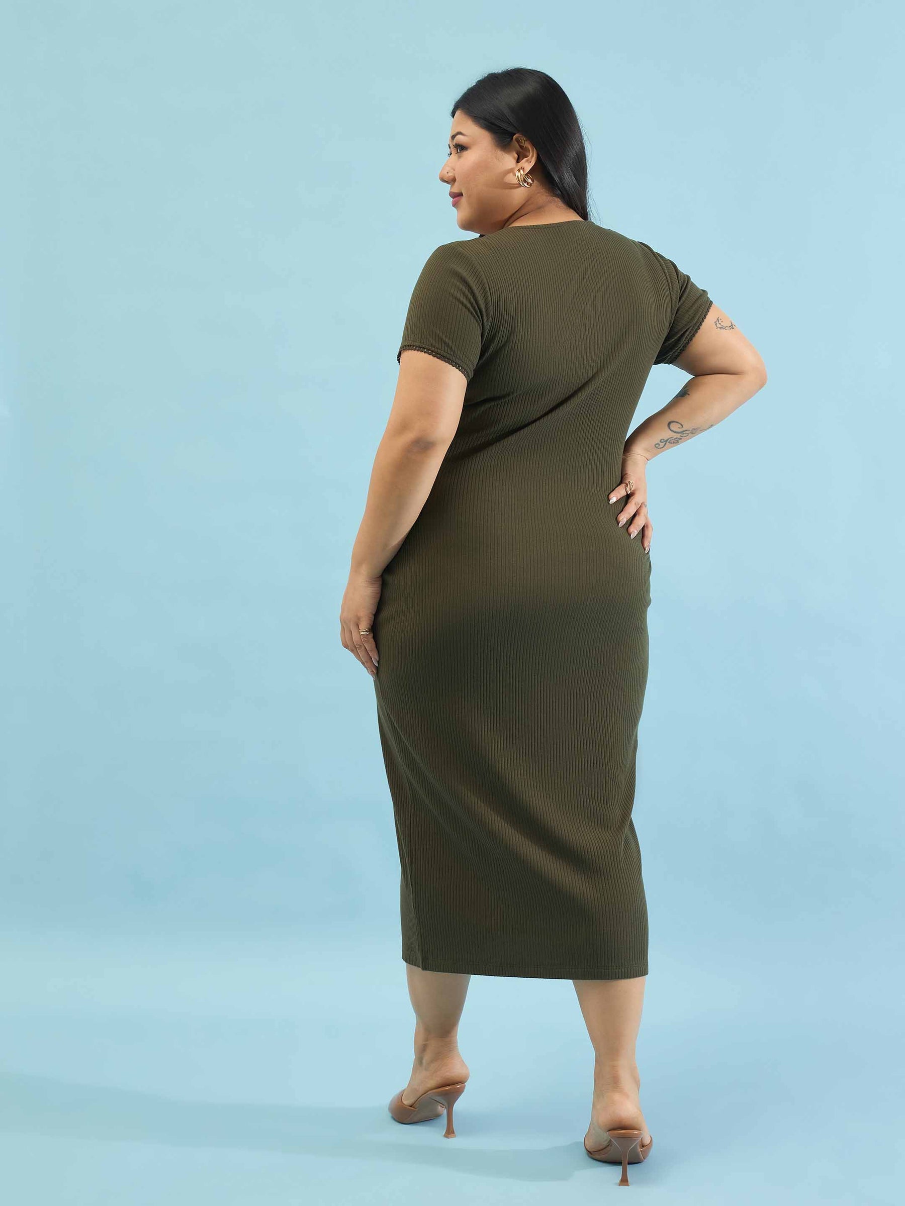 Olive Rib Button Down Midi Dress-SASSAFRAS Curve