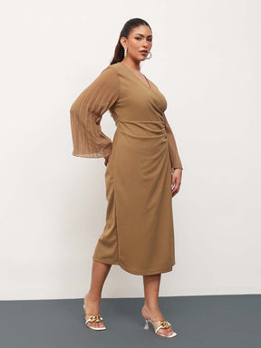 Beige Pleated Sleeves Side Ruched Midi Dress-SASSAFRAS Curve