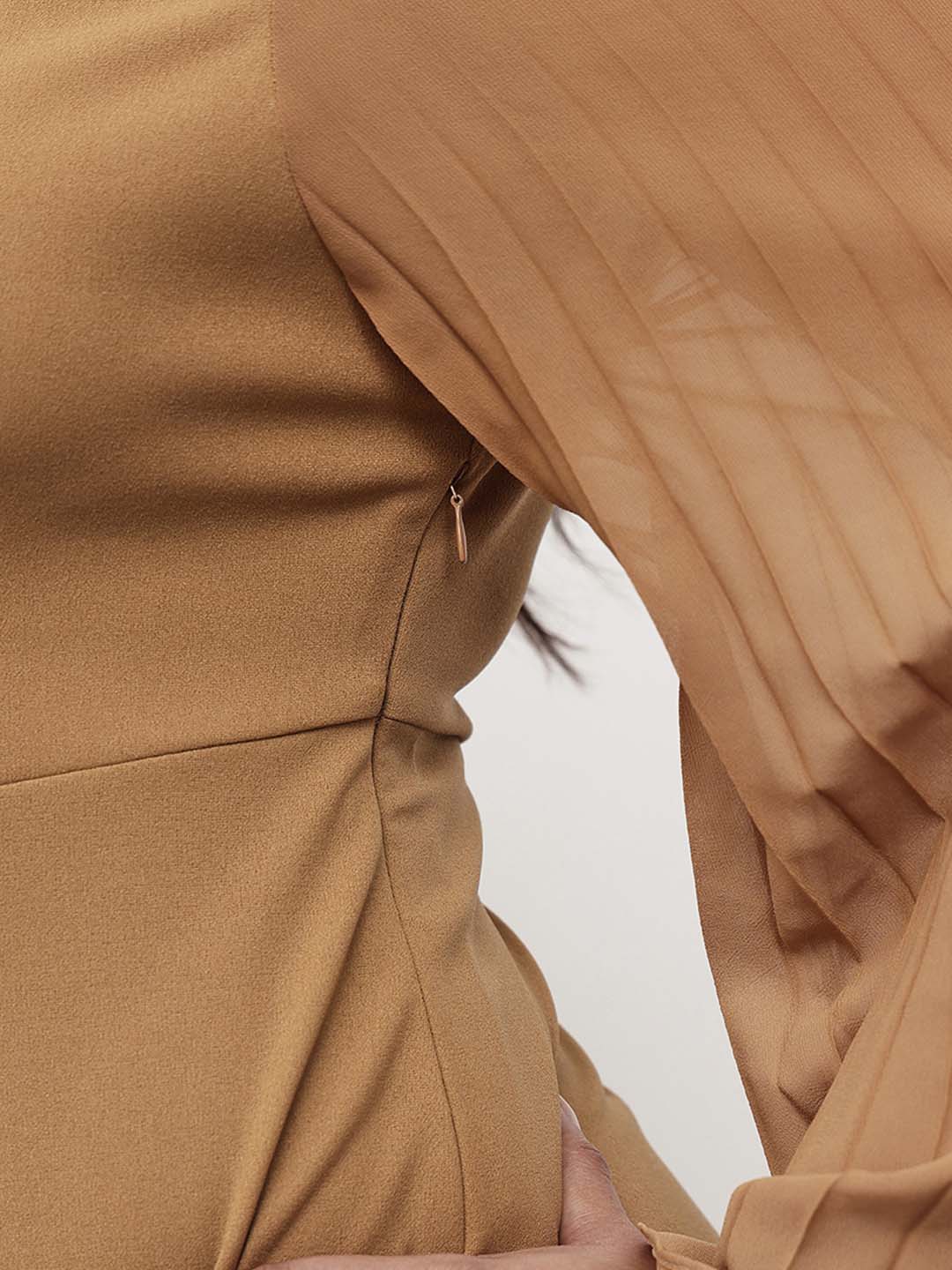 Women Beige Pleated Sleeves Side Ruched Midi Dress