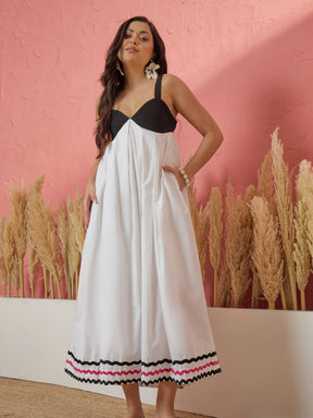 Women White & Black Ric Rac Lace Strappy Back-Tie Midi Dress