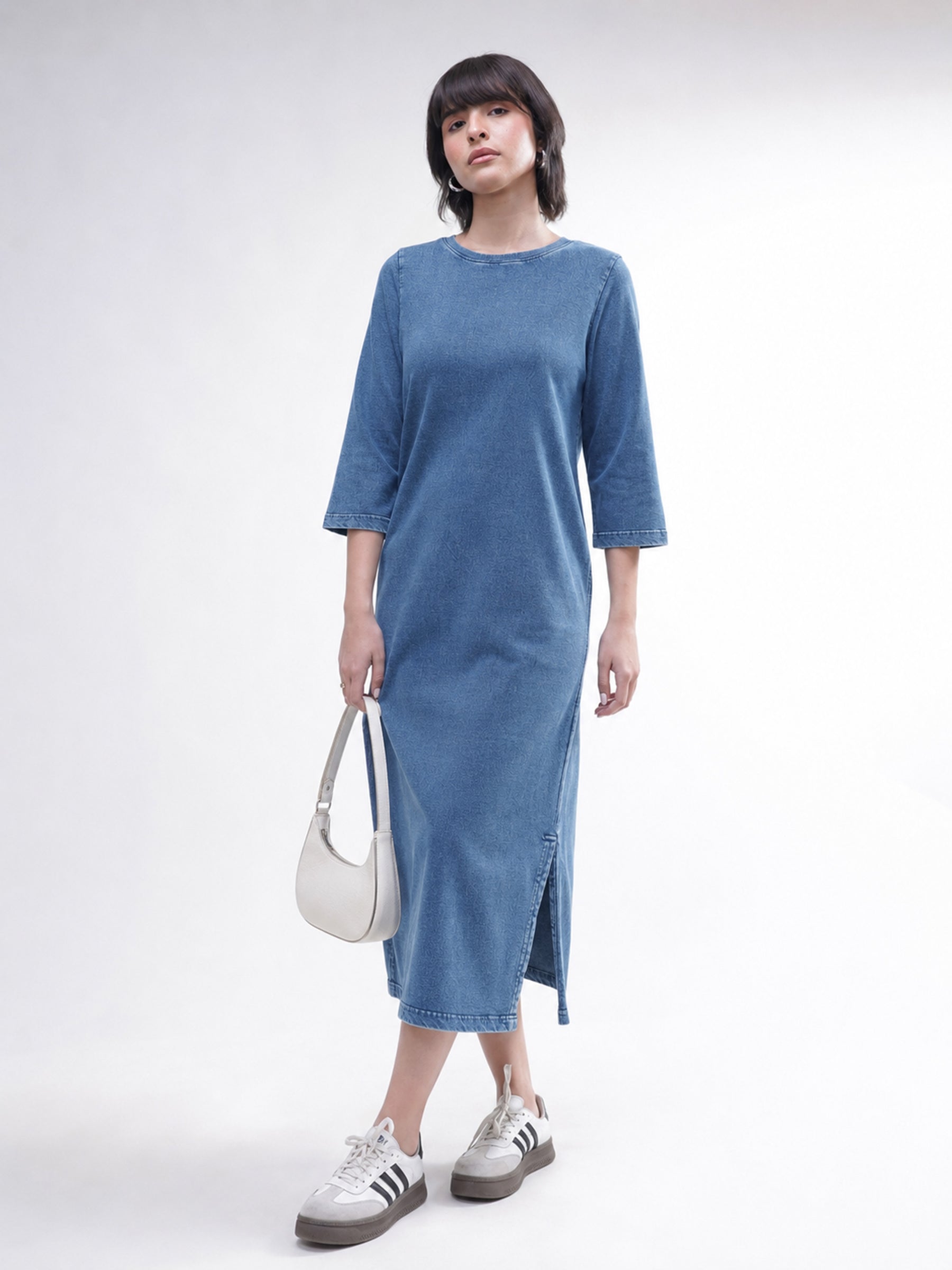 Women Blue Overdyed Long Sleeves T-Shirt Midi Dress
