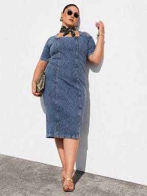 Blue Wash Denim Short Sleeves Bodycon Dress-SASSAFRAS Curve