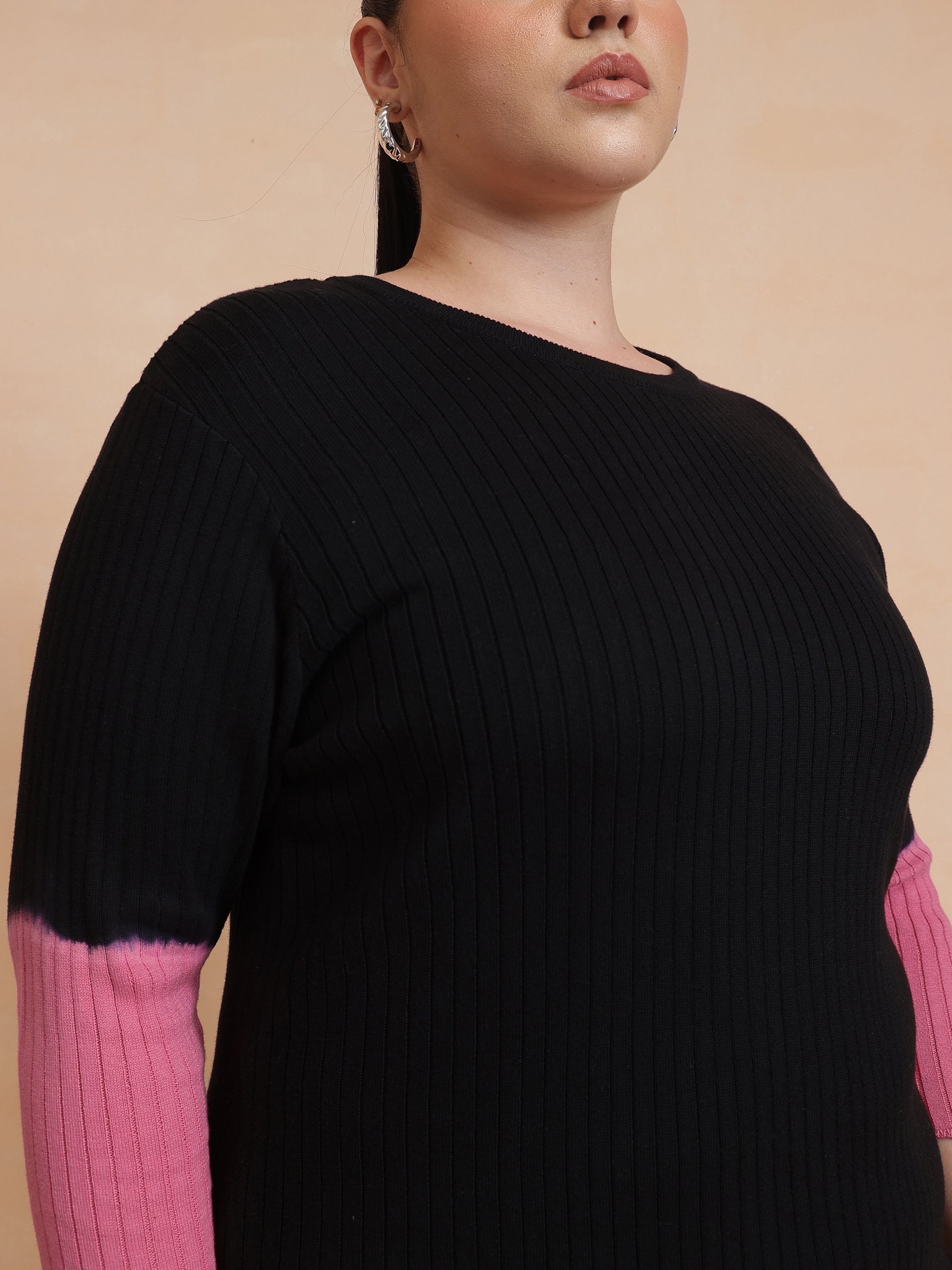 Black & Pink Knit Round Neck Midi Dress-SASSAFRAS Curve