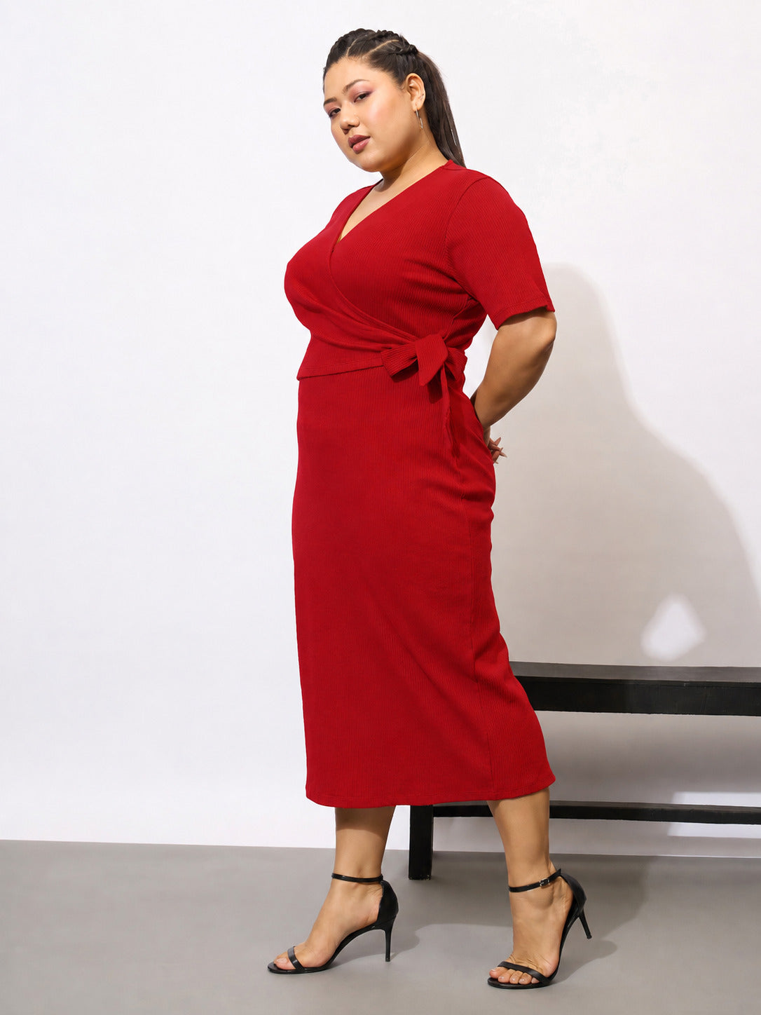 Red Rib Side Knot Bodycon Short Sleeves Midi Dress-SASSAFRAS Curve