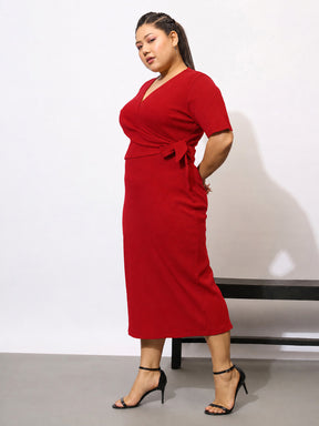 Red Rib Side Knot Bodycon Short Sleeves Midi Dress-SASSAFRAS Curve