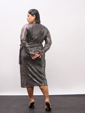 Black Sequence Wrap Midi Dress-SASSAFRAS Curve