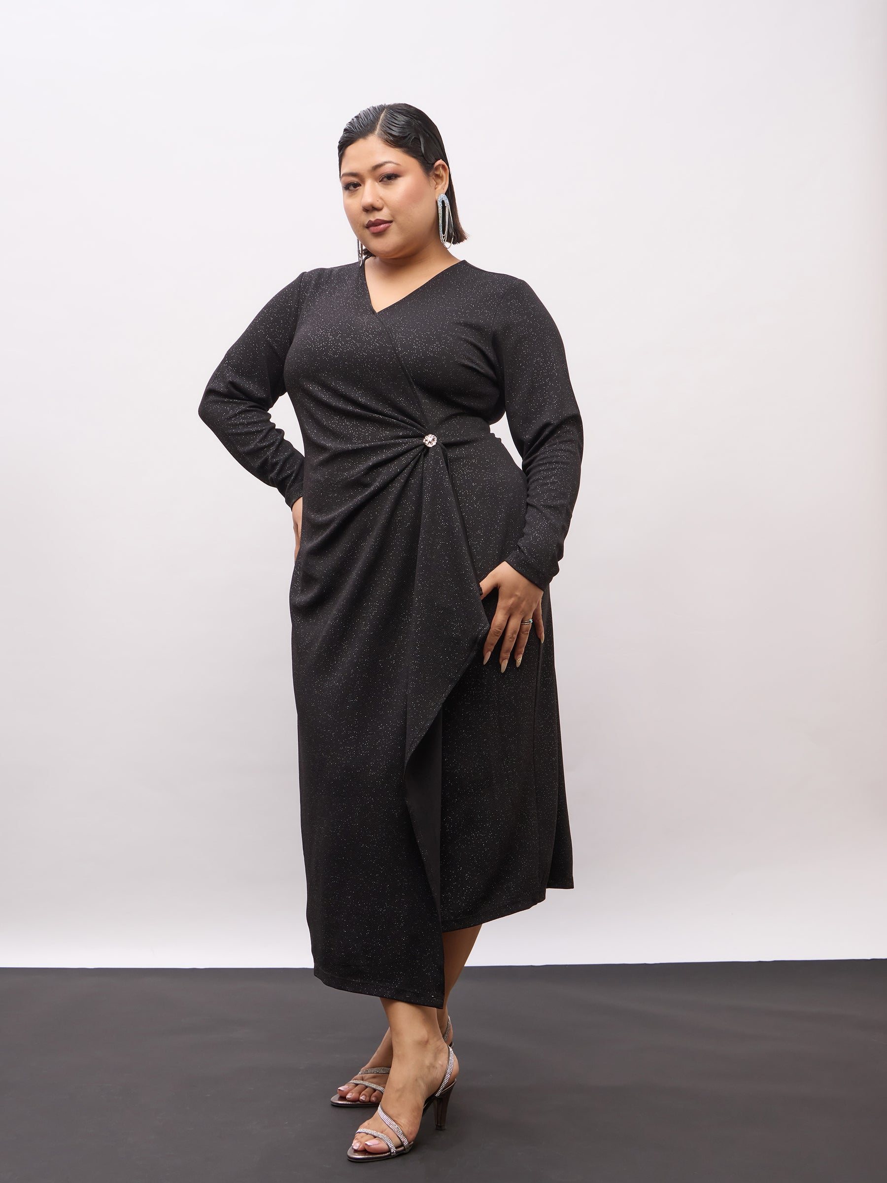 Black Full Sleeves Button Detail Bodycon Dress-SASSAFRAS Curve