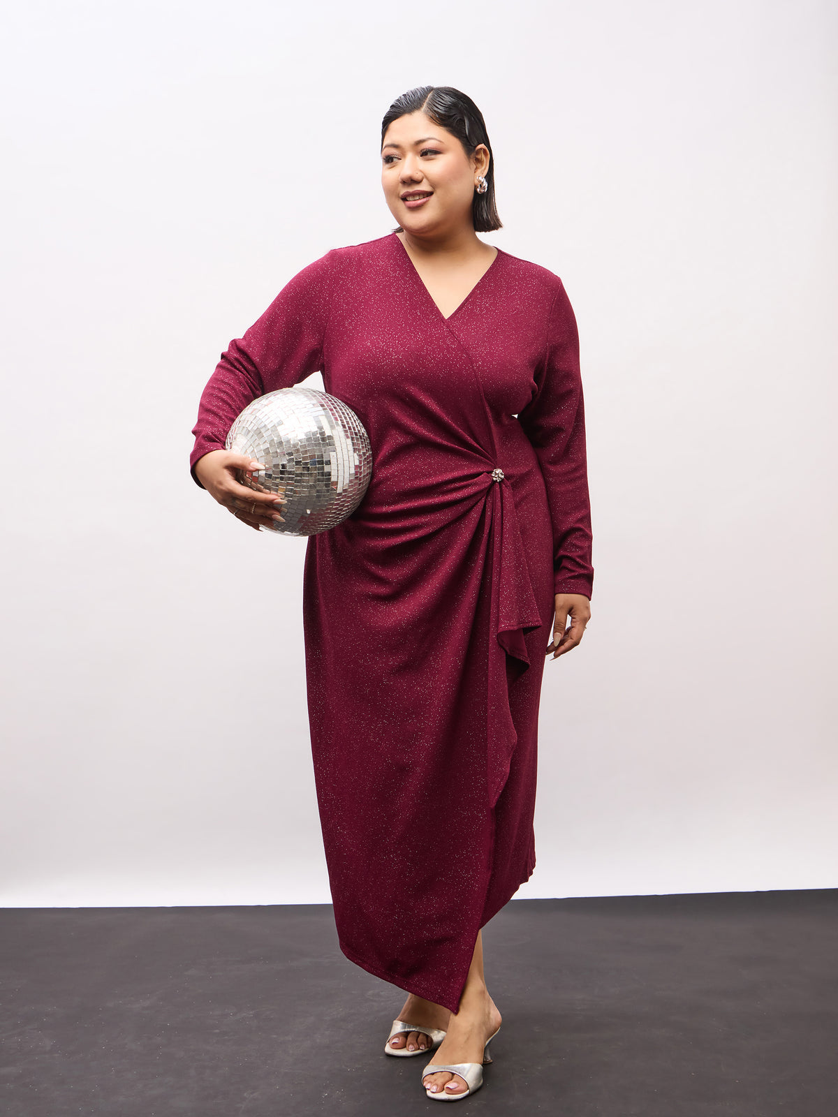 Burgundy Full Sleeves Button Detail Bodycon Dress-SASSAFRAS Curve