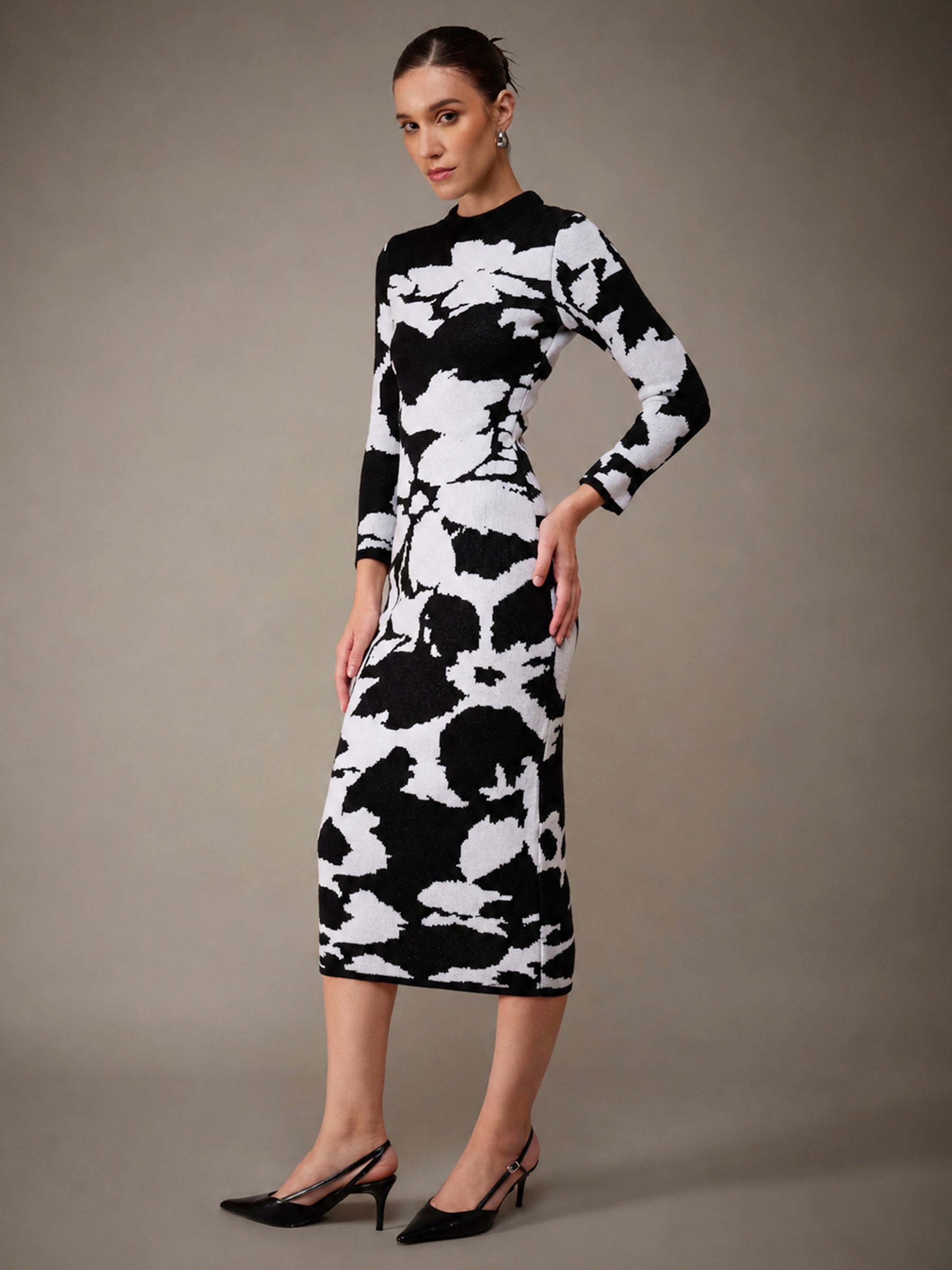 Black & White Jacquard Acrylic Wool Jumper Dress-SASSAFRAS