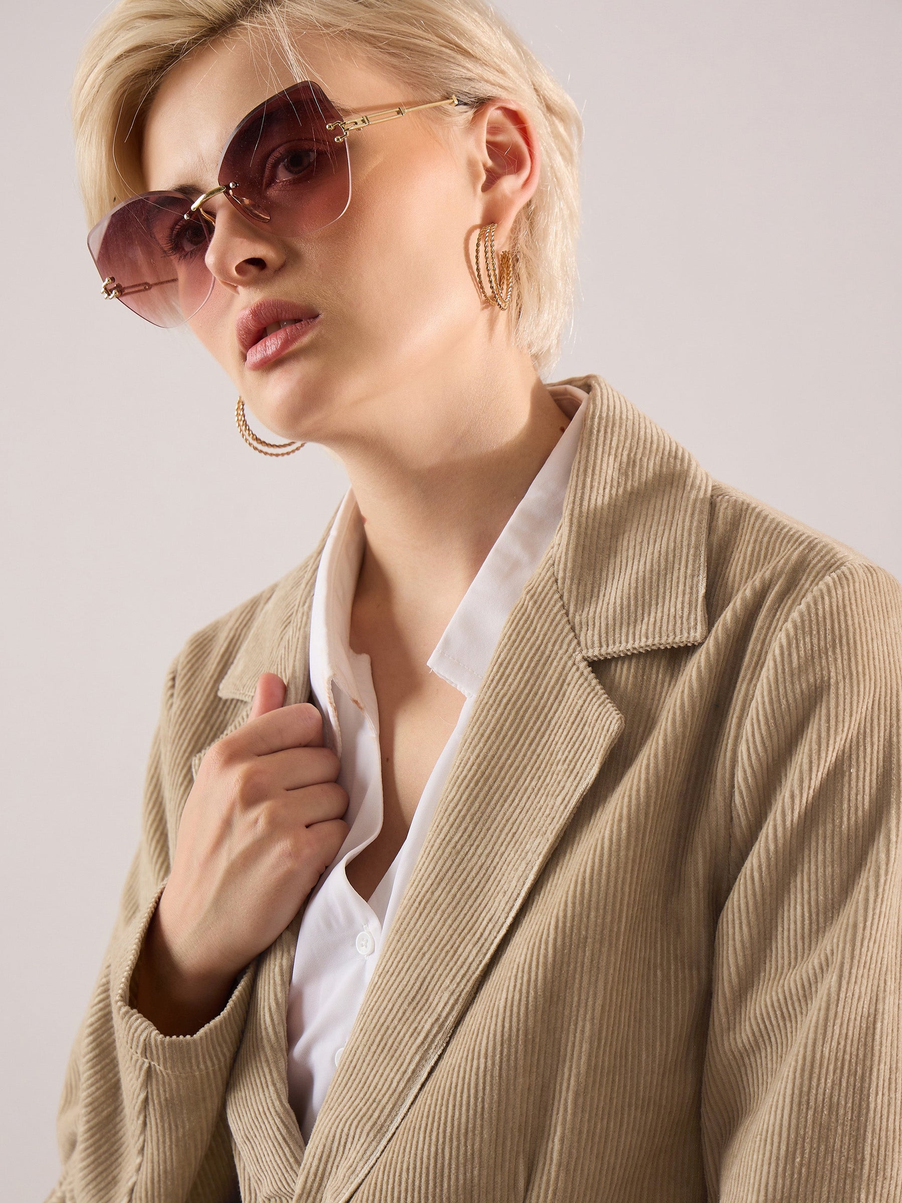 Beige Oversized Notch Collar Blazer-SASSAFRAS