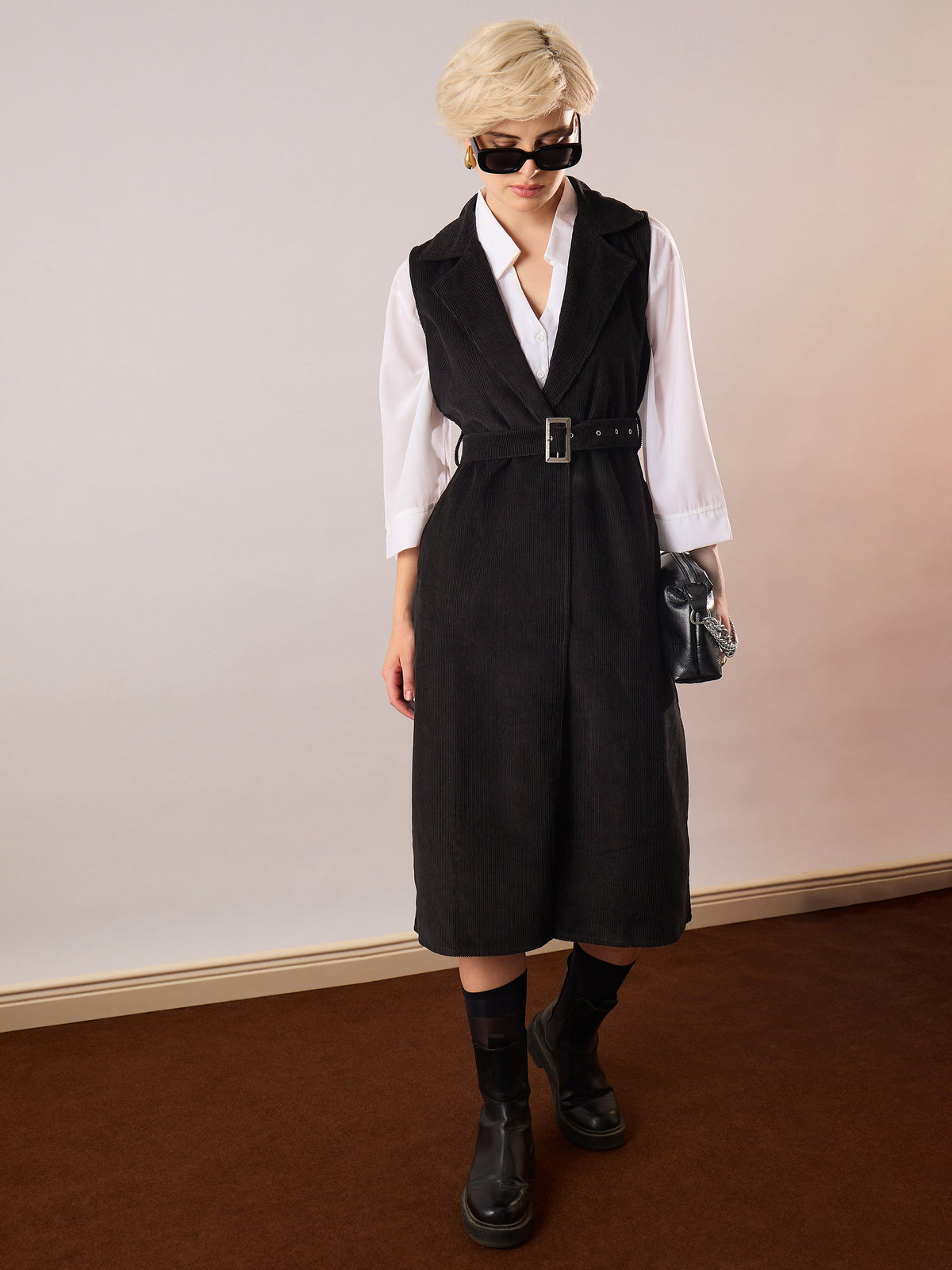 Black Corduroy Sleeveless Long Coat-SASSAFRAS