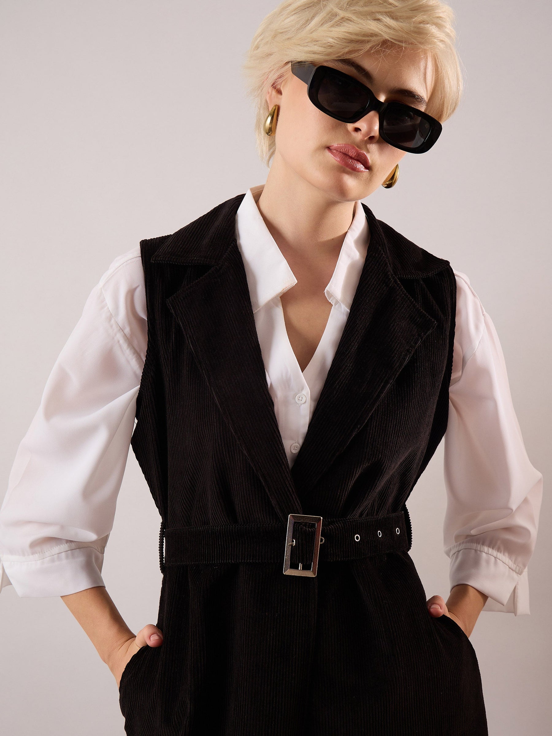 Black Corduroy Sleeveless Long Coat-SASSAFRAS