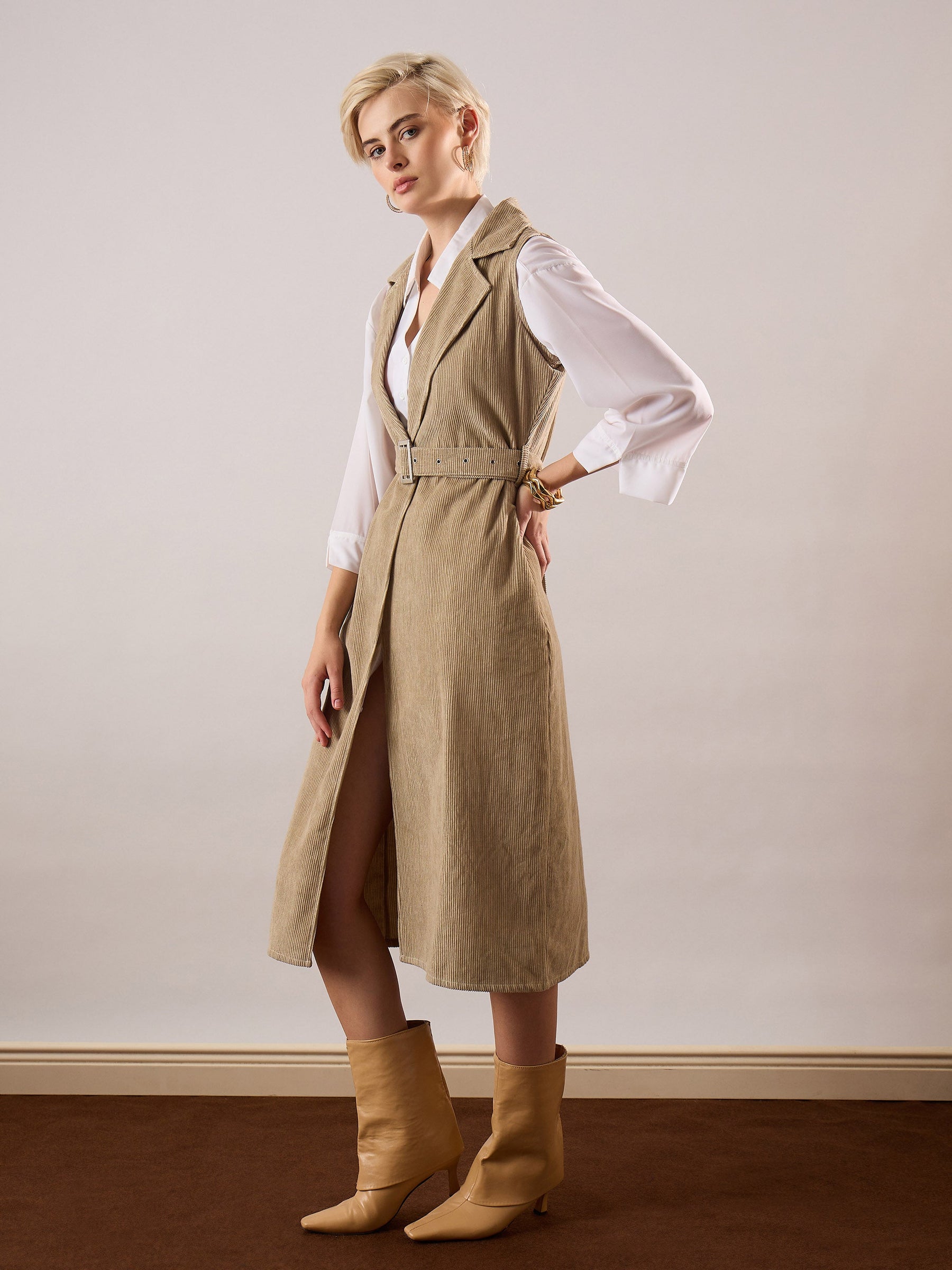 Beige Corduroy Sleeveless Long Coat-SASSAFRAS