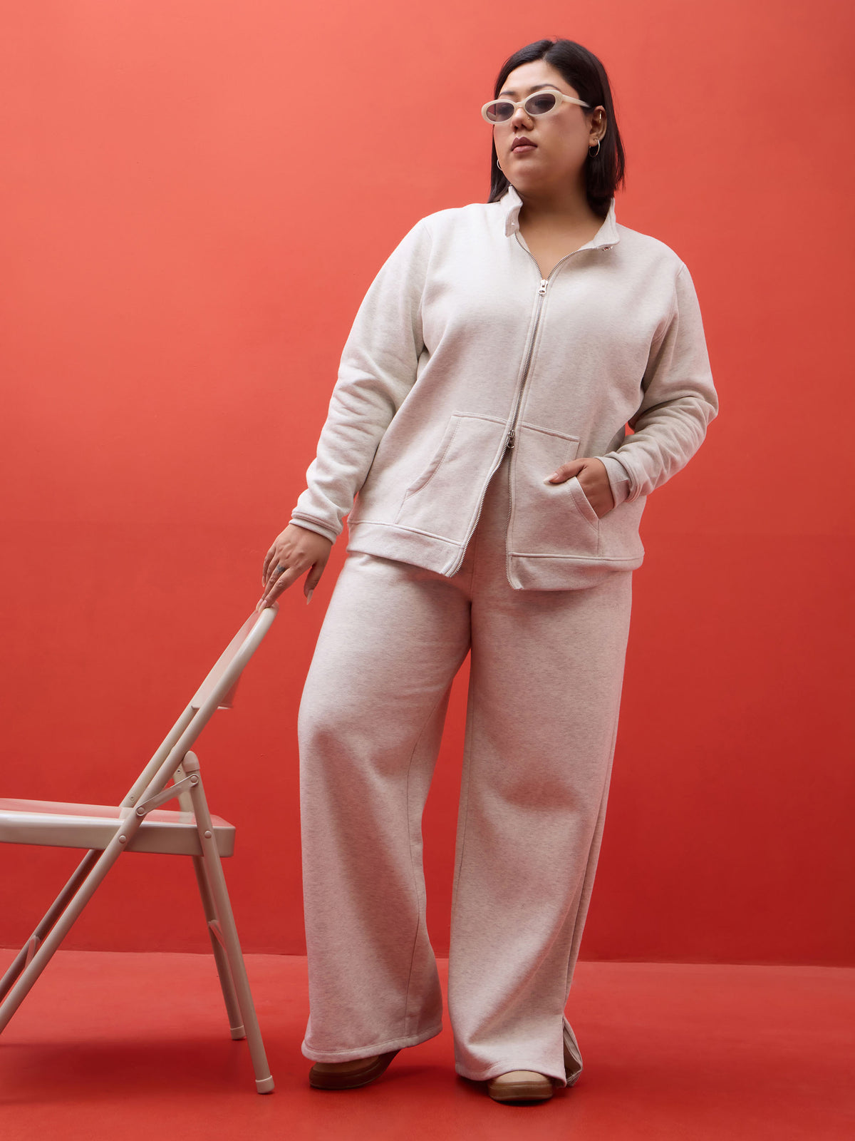 Off White Melange Zipper Jacket With Track Pants-SASSAFRAS Curve