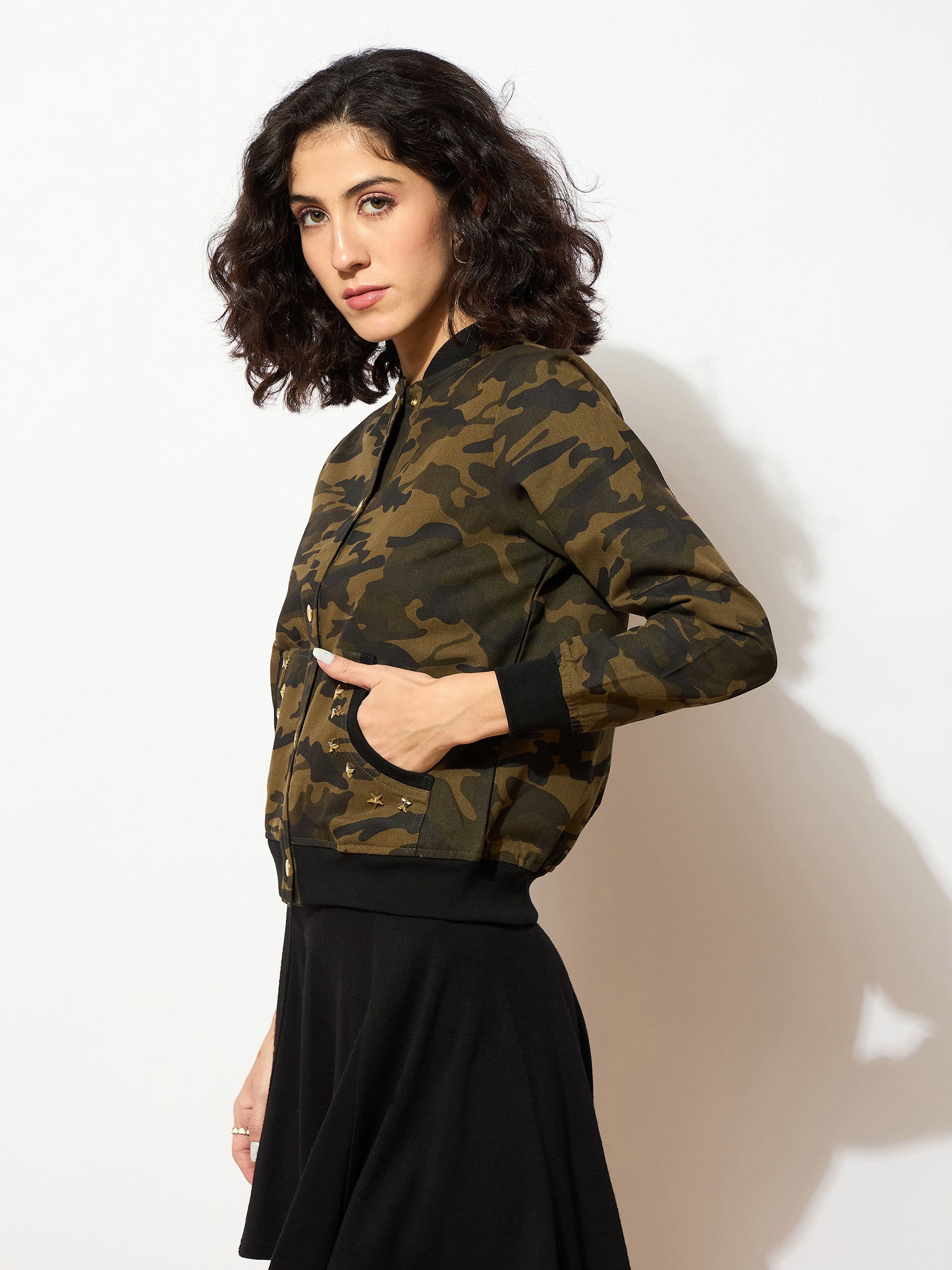 Camouflage Buttoned Bomber Jacket -SASSAFRAS