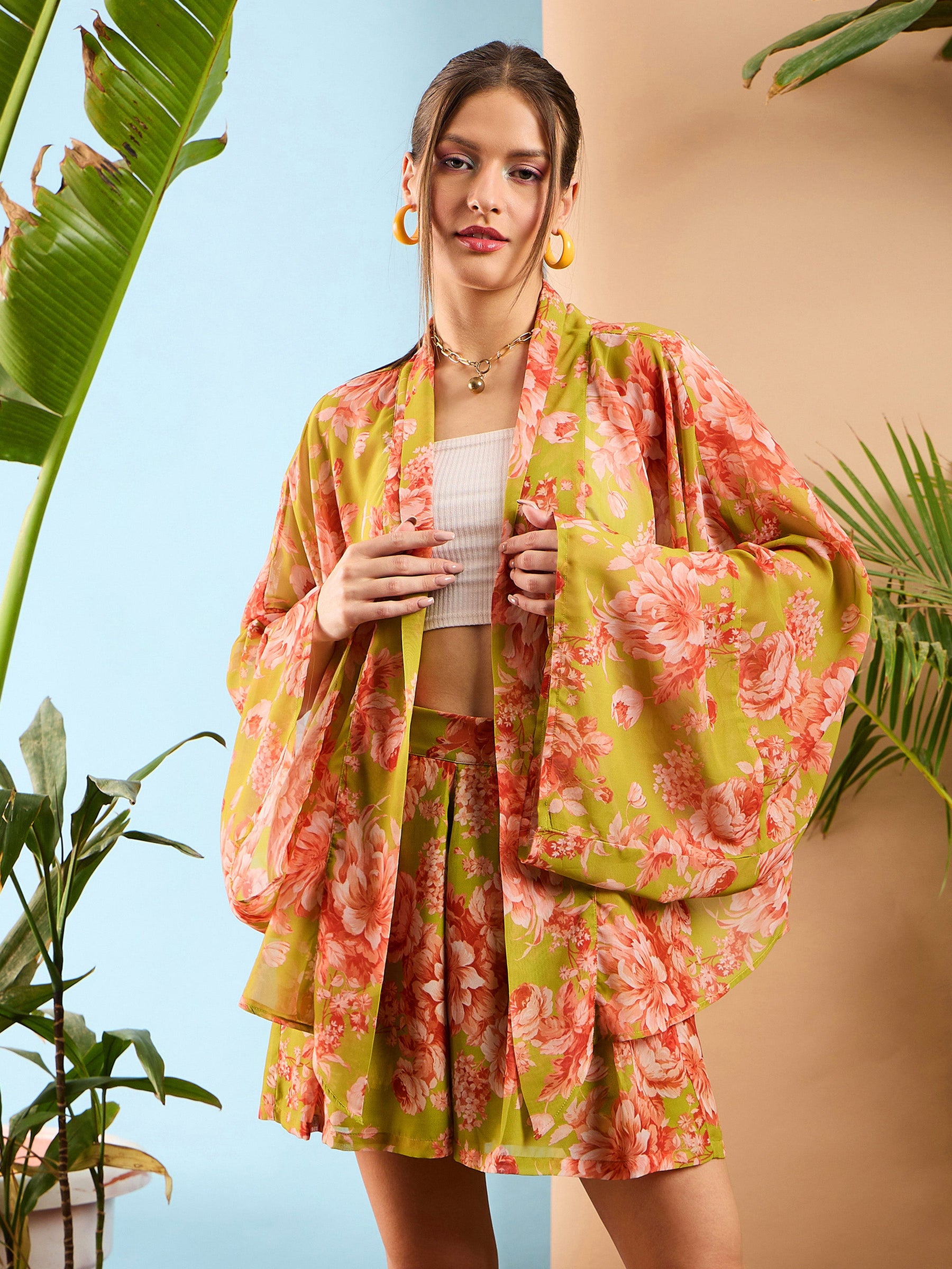 Green Floral Kimono Shrug With Shorts-SASSAFRAS