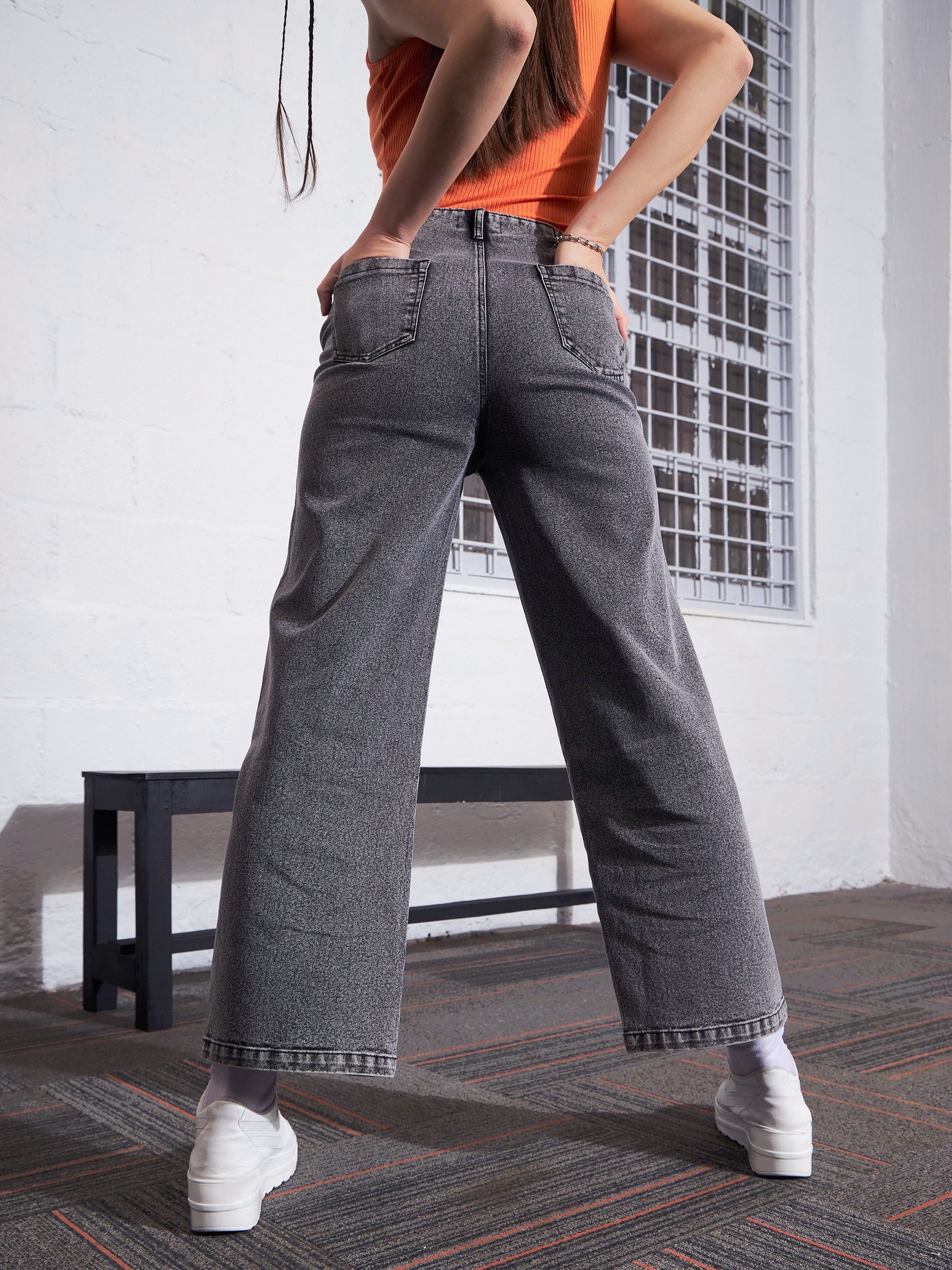 Grey Washed Zipper Detail Straight Jeans -SASSAFRAS