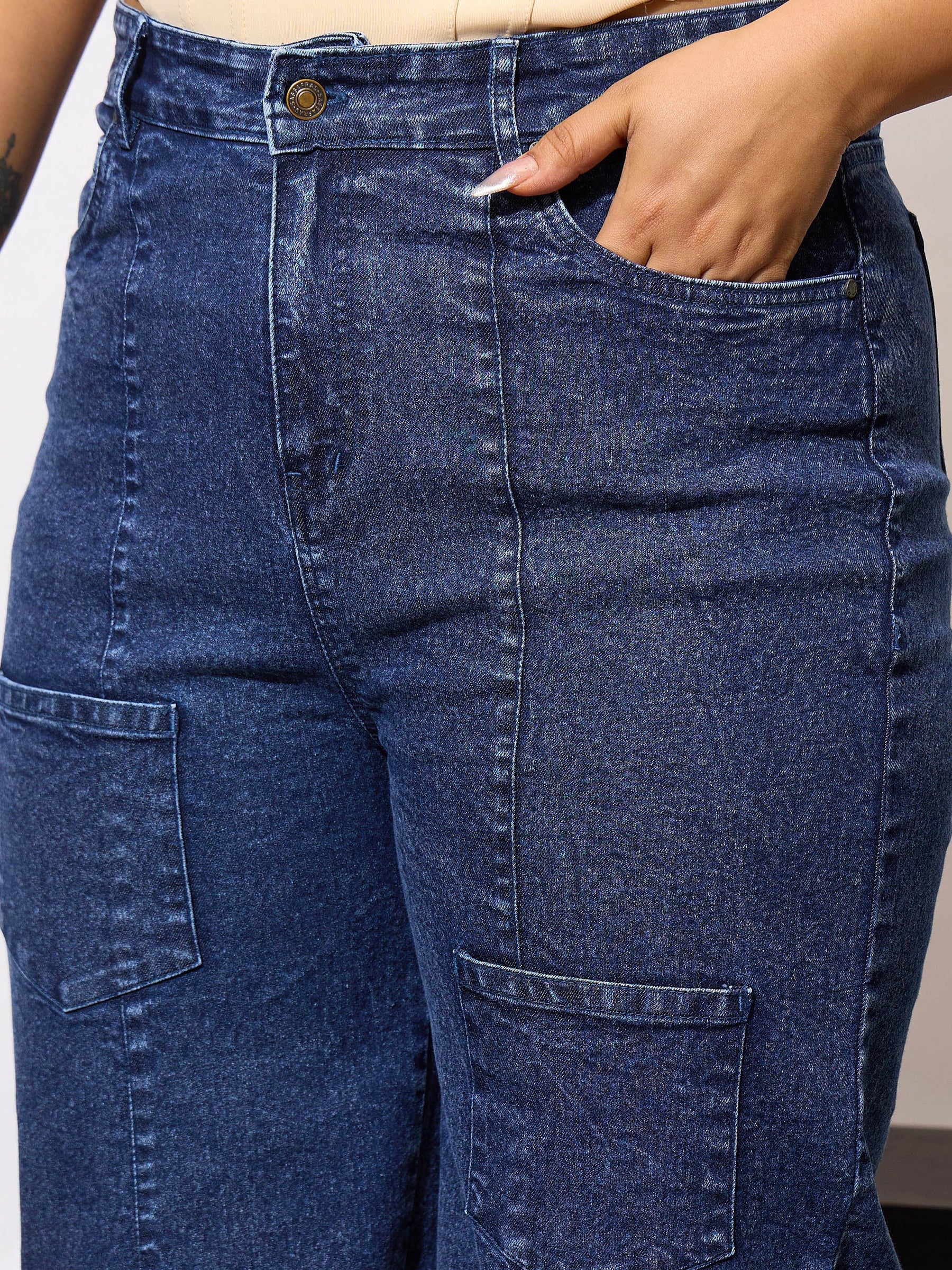 Blue Acid Wash Hem Pocket Straight Jeans-SASSAFRAS Curve