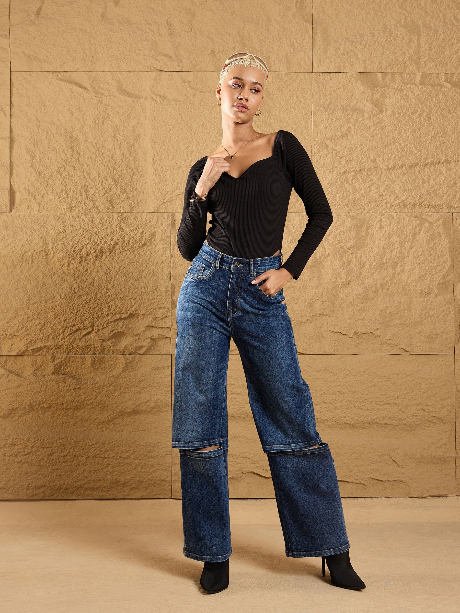 Blue Wash Knee Slit Straight Fit Jeans-SASSAFRAS