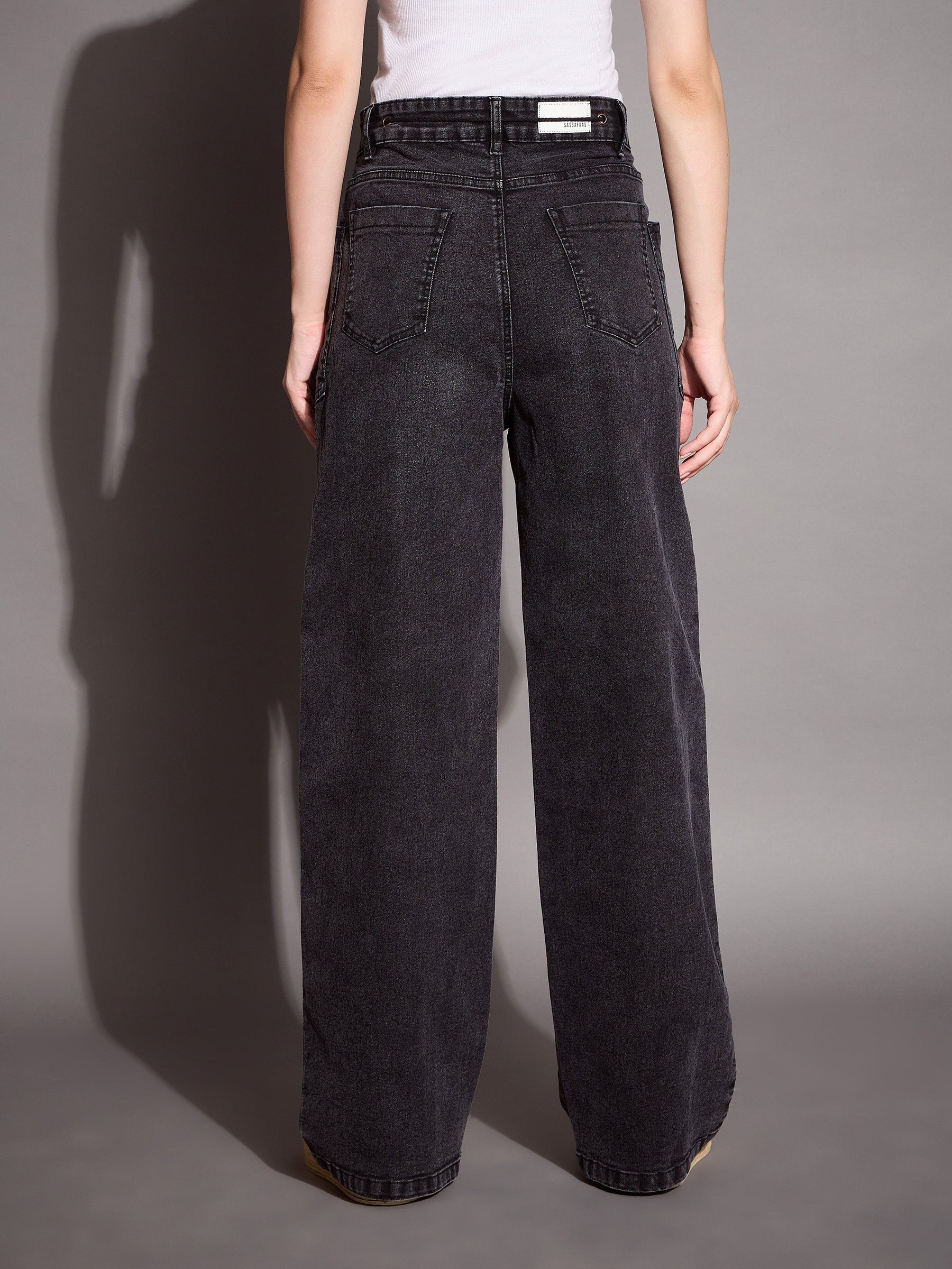 Black Wash Patch Pocket Straight Jeans -SASSAFRAS BASICS