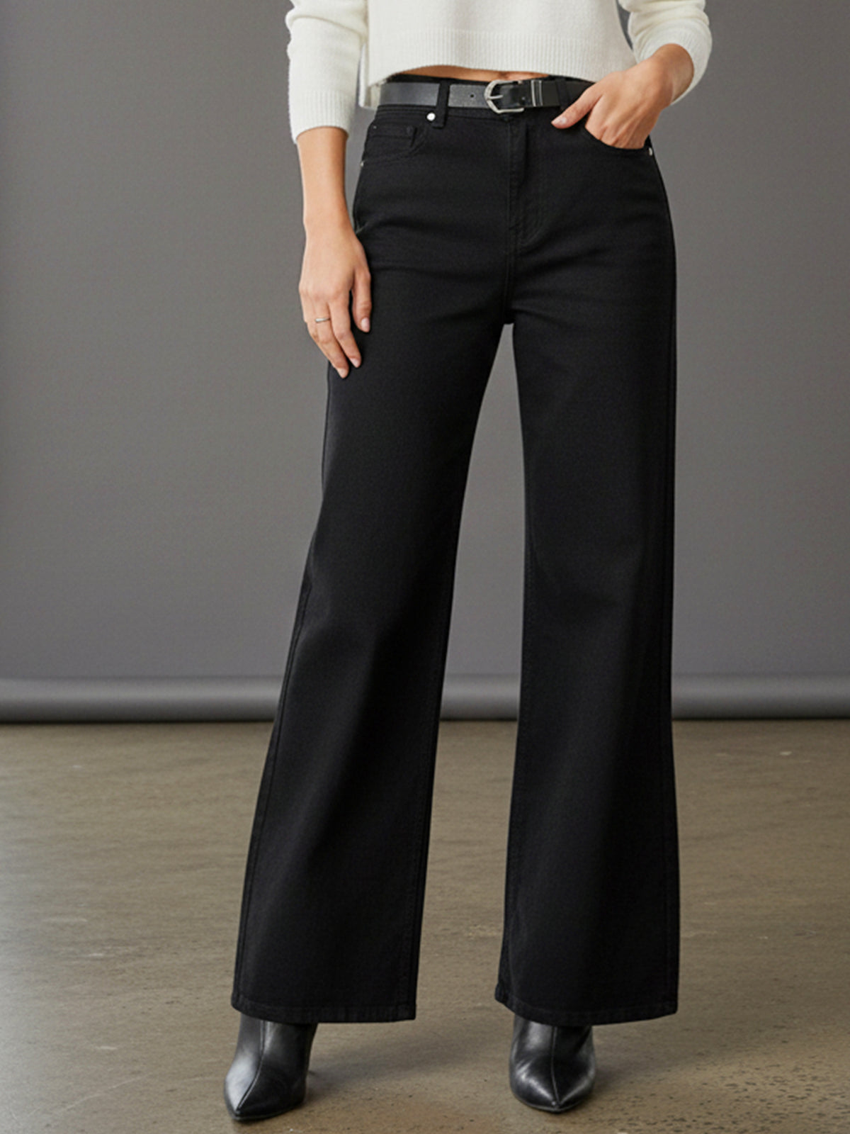 Women Black Elasticated High Waist Back Pocket Jeans