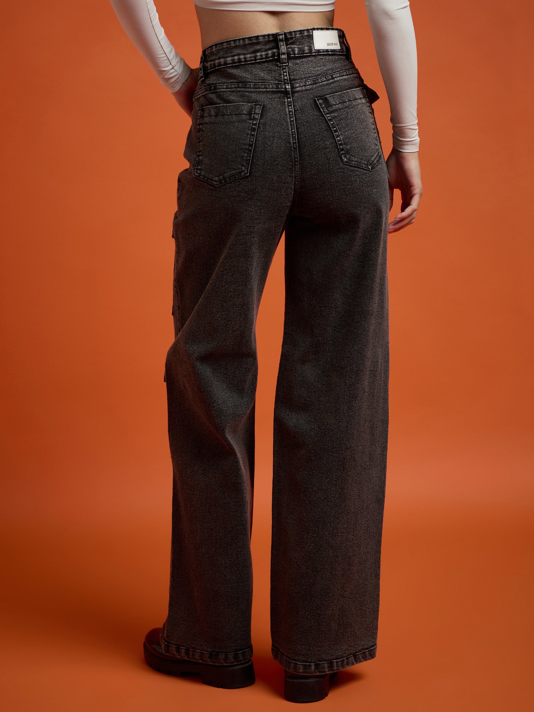 Black Washed Cargo Straight Jeans -SASSAFRAS