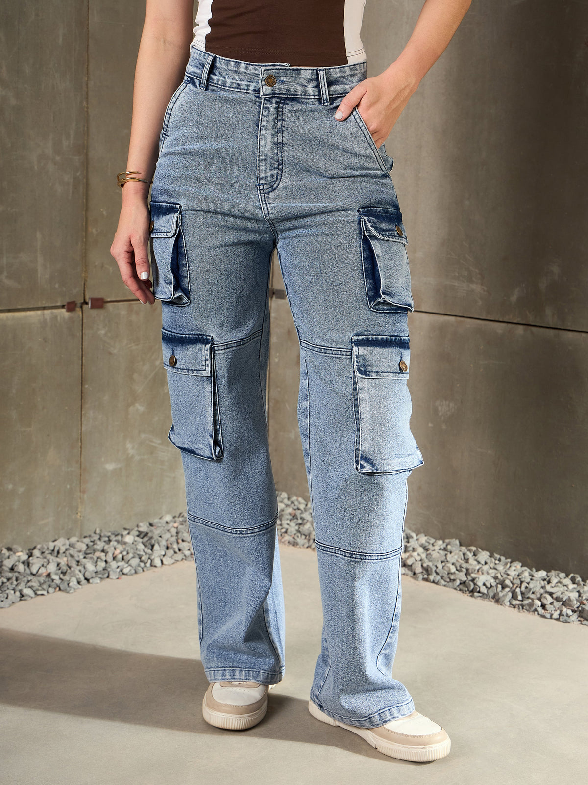 Blue Cargo Pockets Jeans-SASSAFRAS
