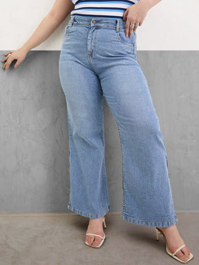 Ice Blue Hem Slit Straight Jeans-SASSAFRAS Curve