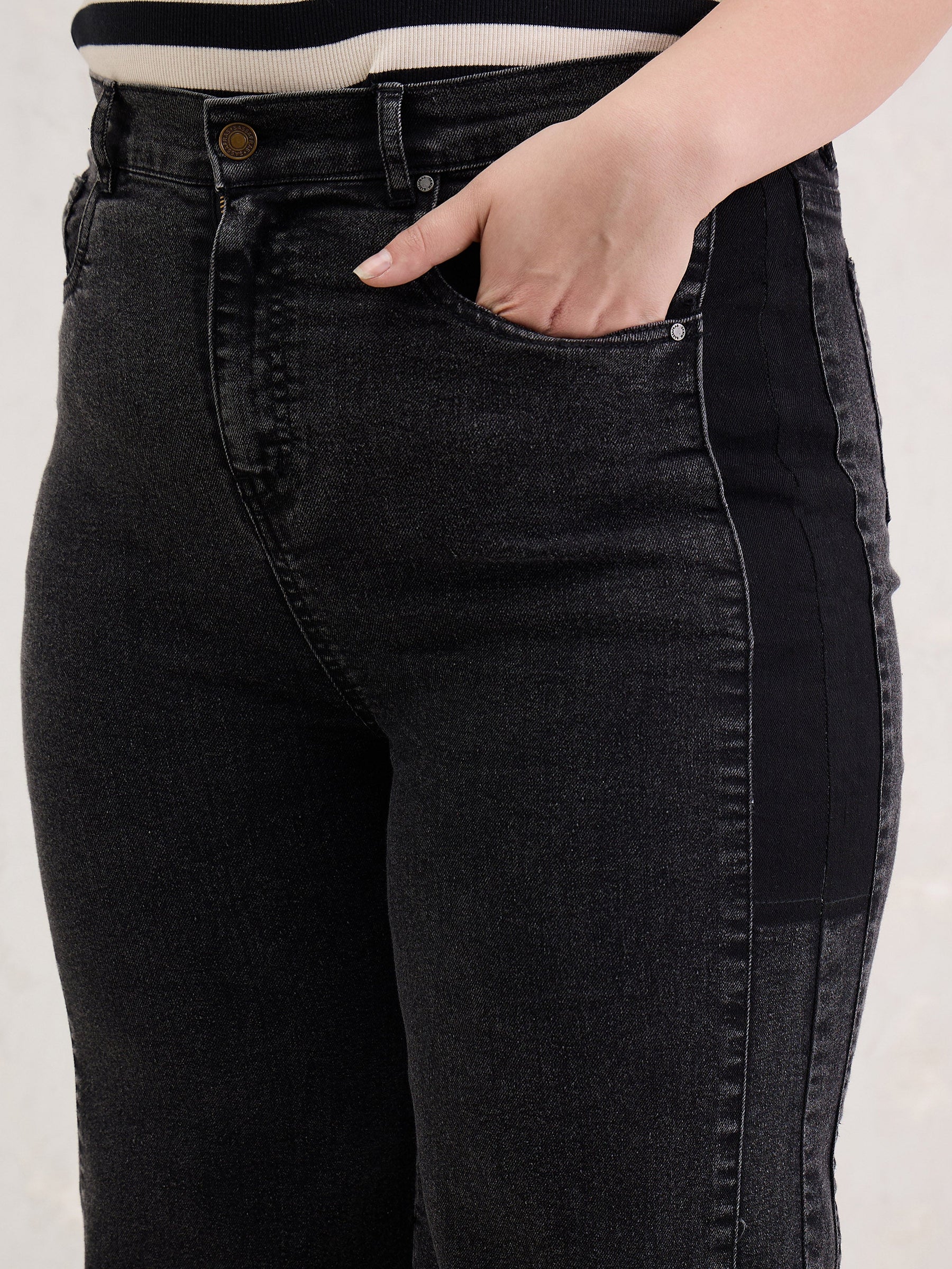 Black Side Colour Block Straight Jeans-SASSAFRAS Curve