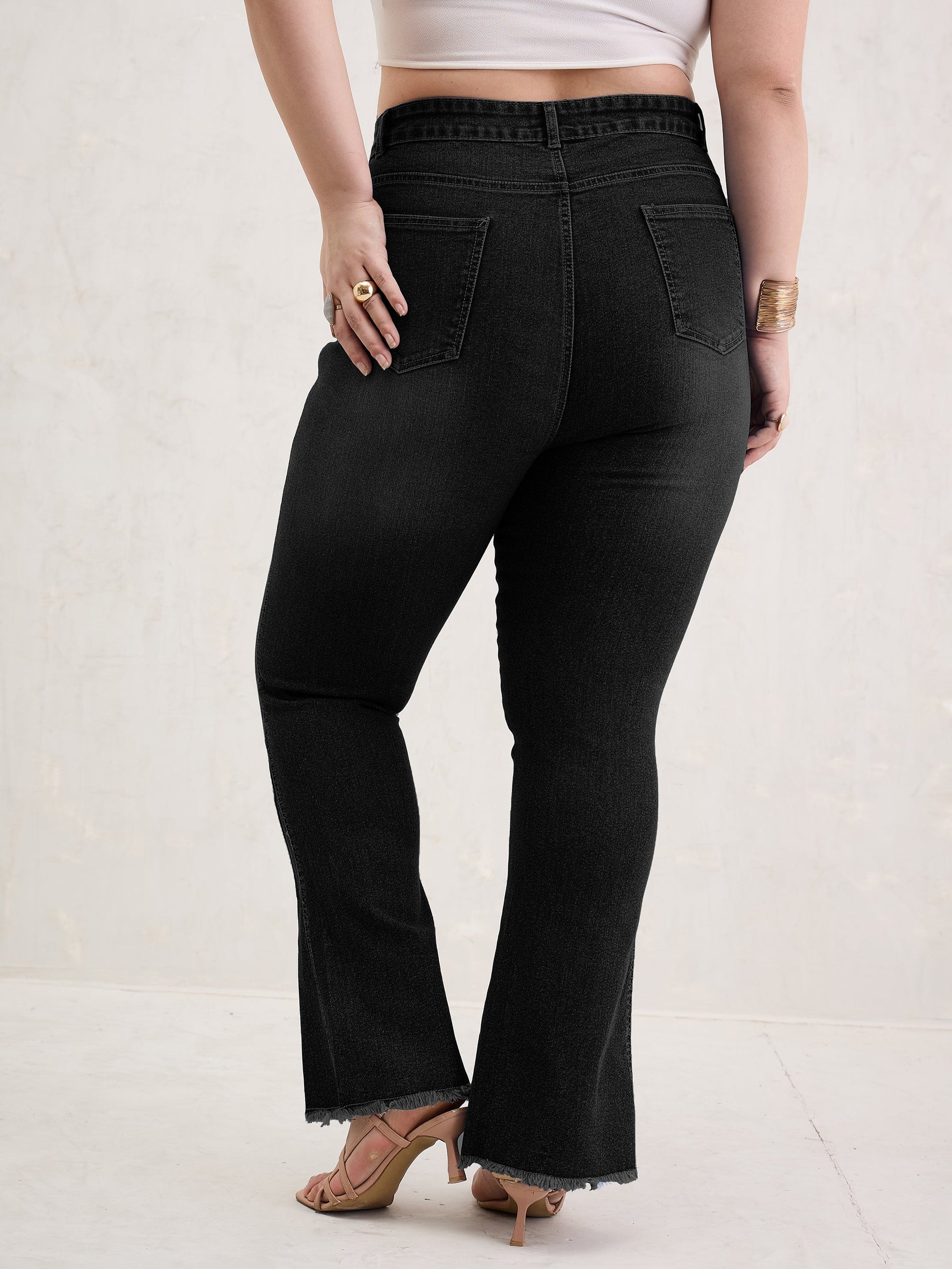 Black Wash Front Slit Fitted Jeans-SASSAFRAS Curve