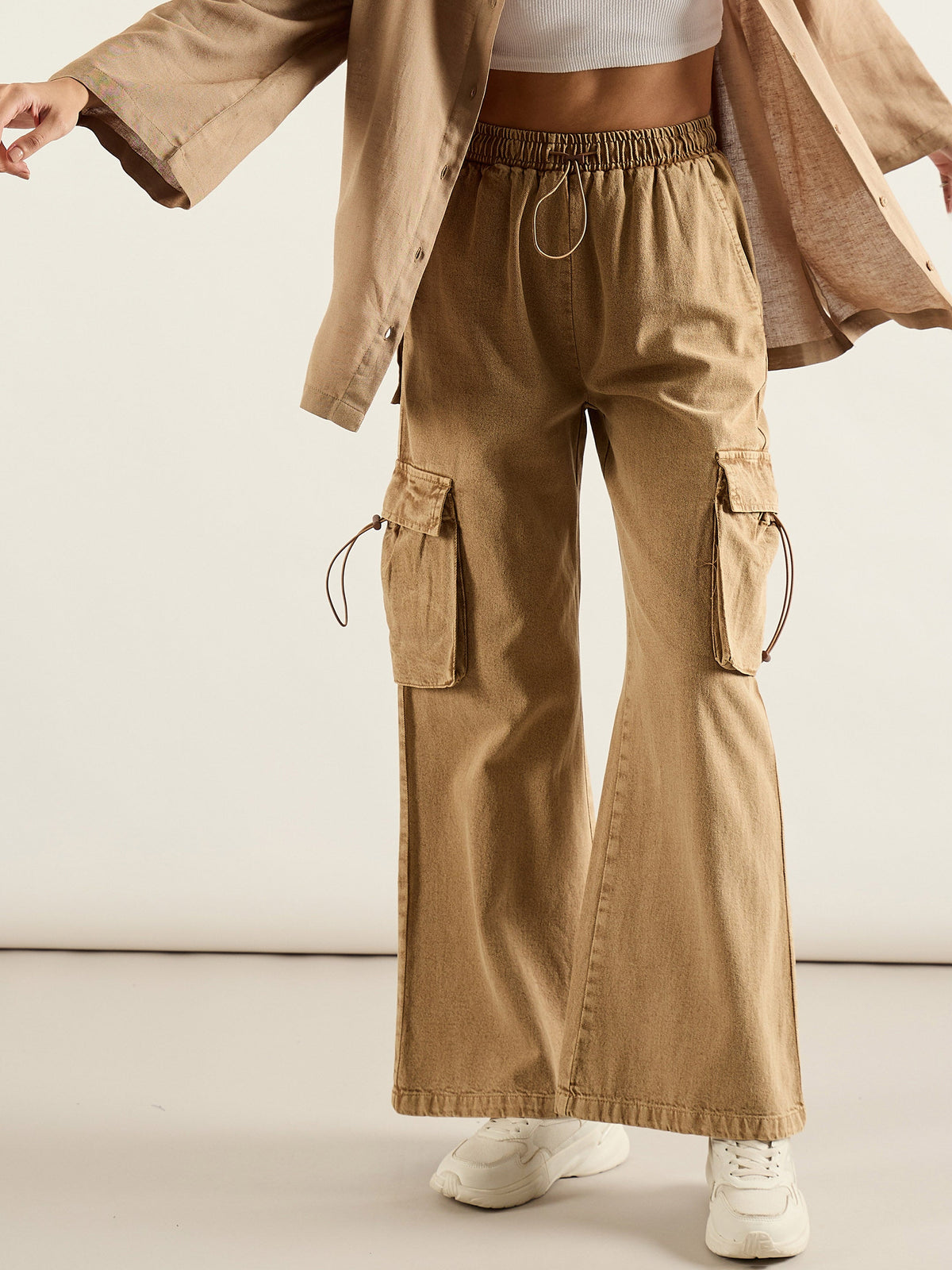 Beige Cargo Pockets Jeans-SASSAFRAS