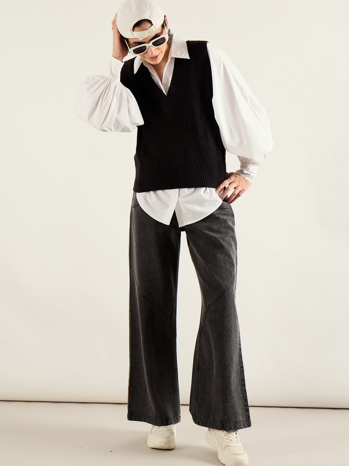 Black Wash High Waist Straight Jeans-SASSAFRAS
