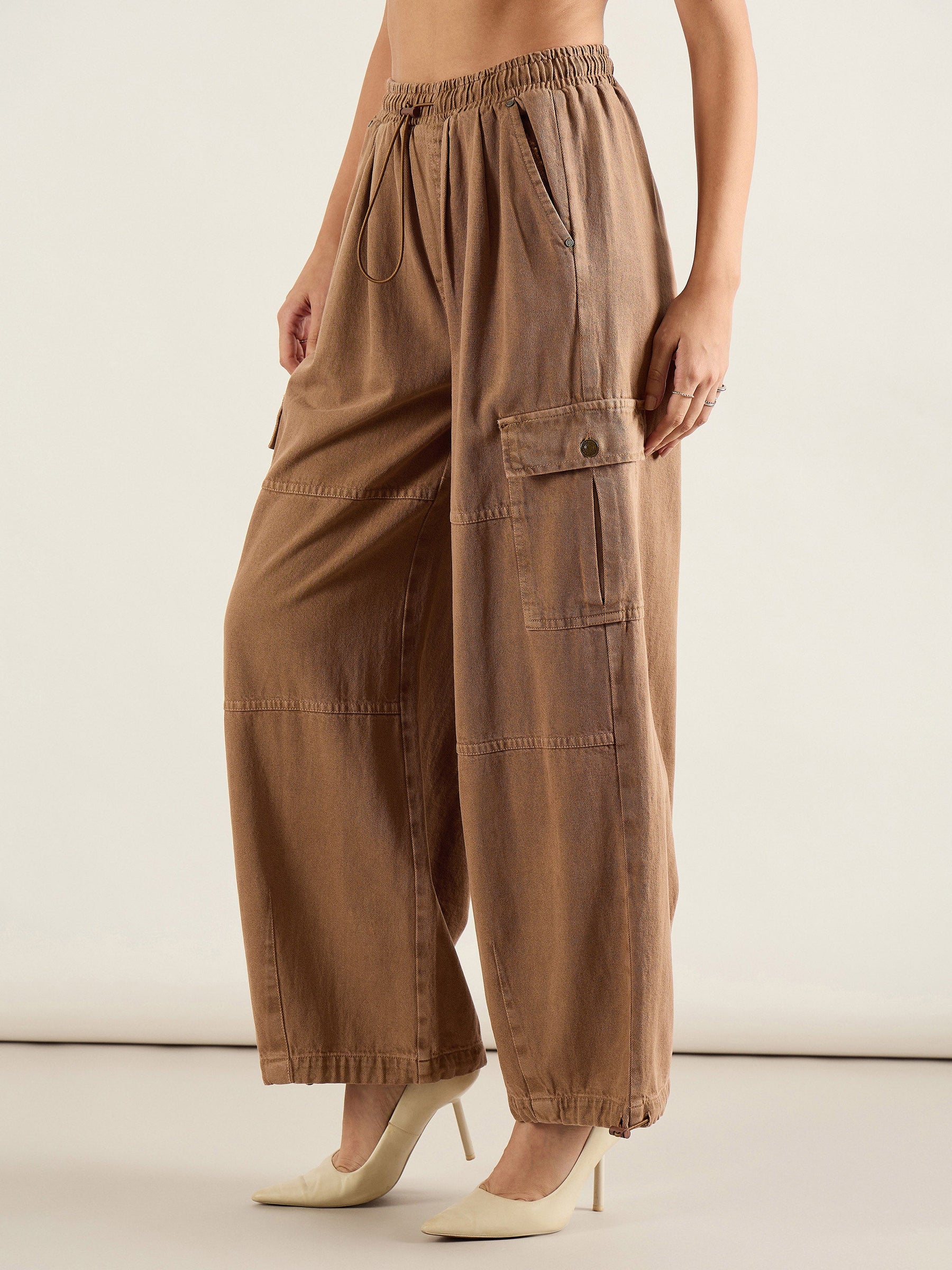 Dark Brown Baggy Fit Cargo Jeans-SASSAFRAS