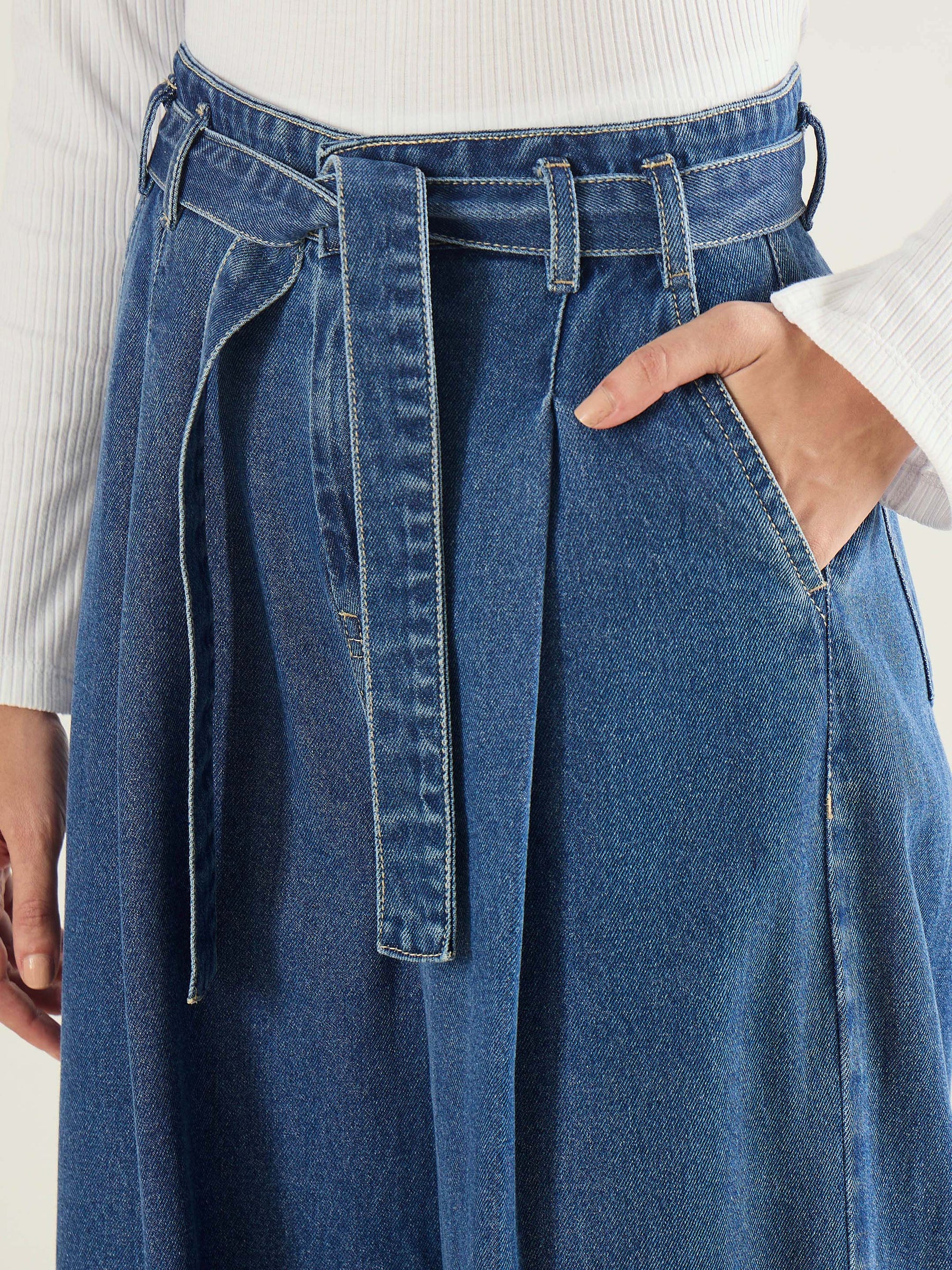 Blue Wash Wide Leg Belted Denim Jeans-SASSAFRAS BASICS
