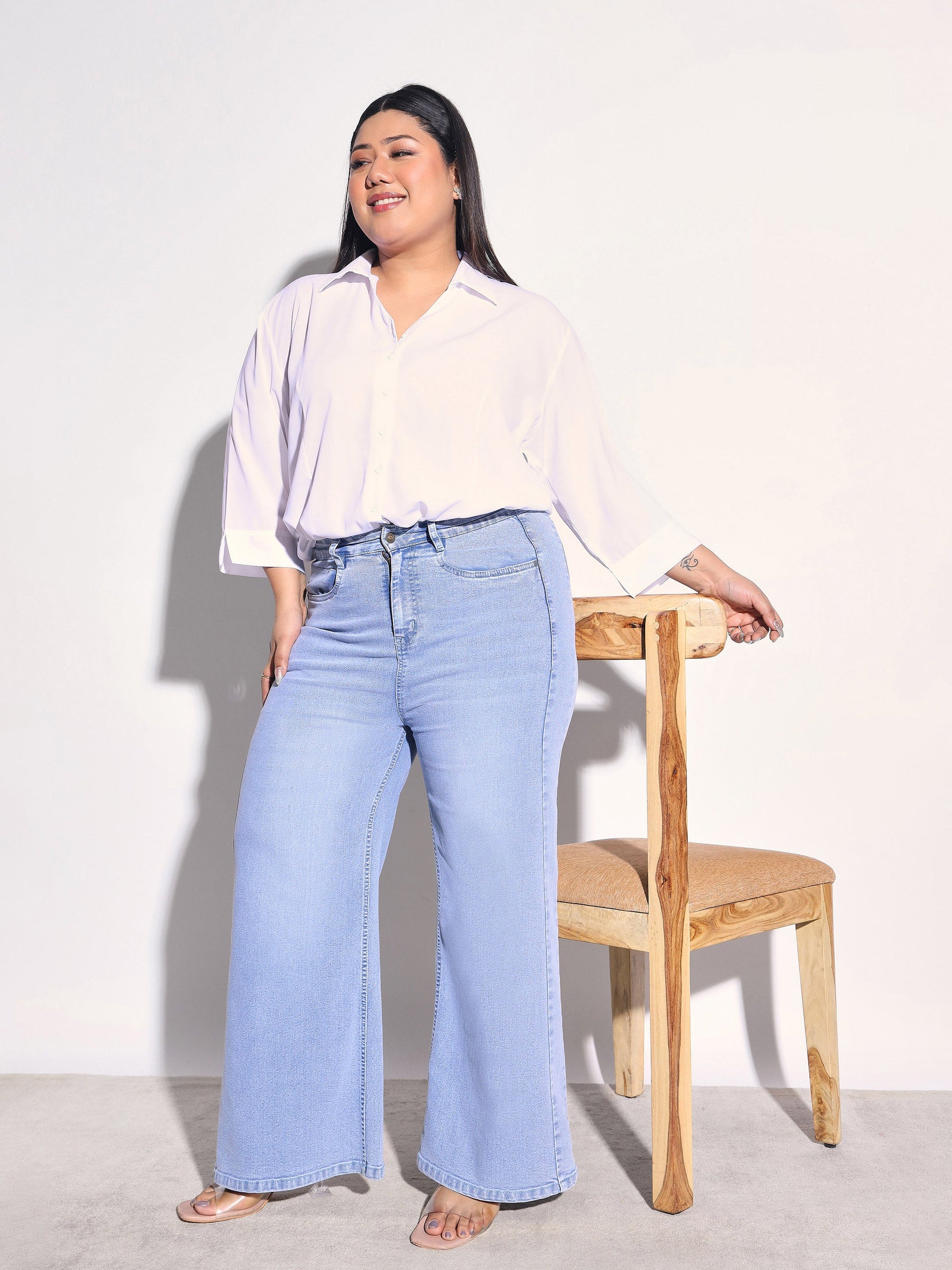 Ice Blue Denim Side Seam Basic Straight Jeans-SASSAFRAS Curve