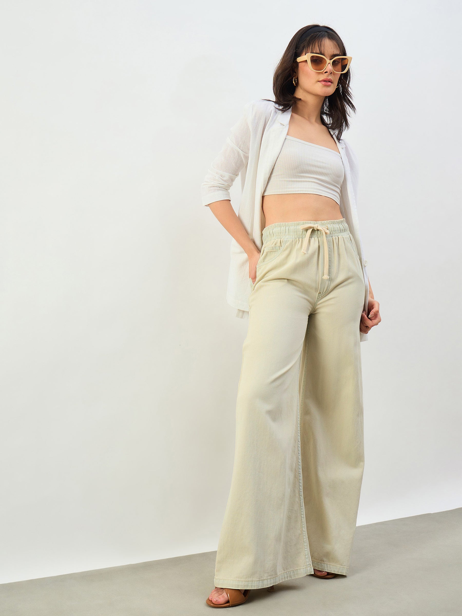 Women Faded Beige Baggy Drawstring Jeans