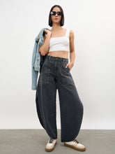 Black Washed Curve Detail Barrel Jeans-SASSAFRAS
