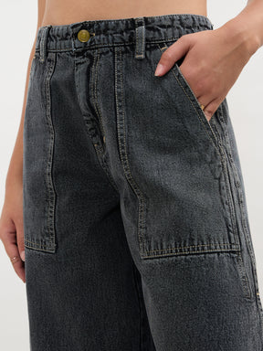 Black Washed Curve Detail Barrel Jeans-SASSAFRAS