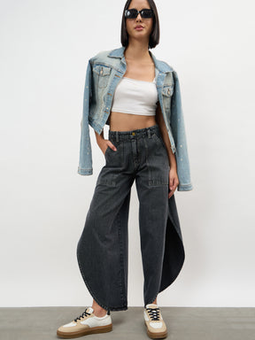 Black Washed Curve Detail Barrel Jeans-SASSAFRAS